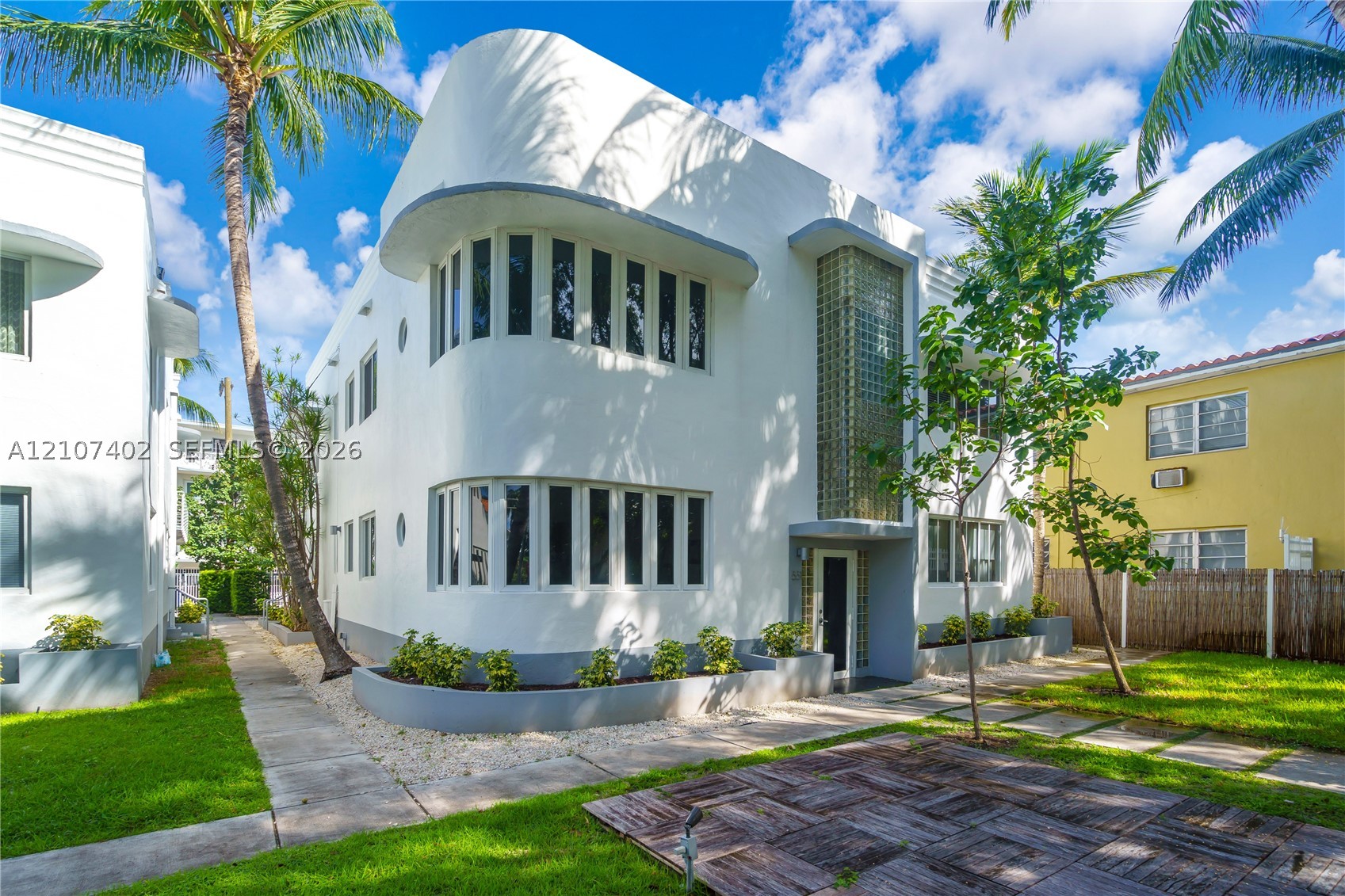 Miami Beach photo 2