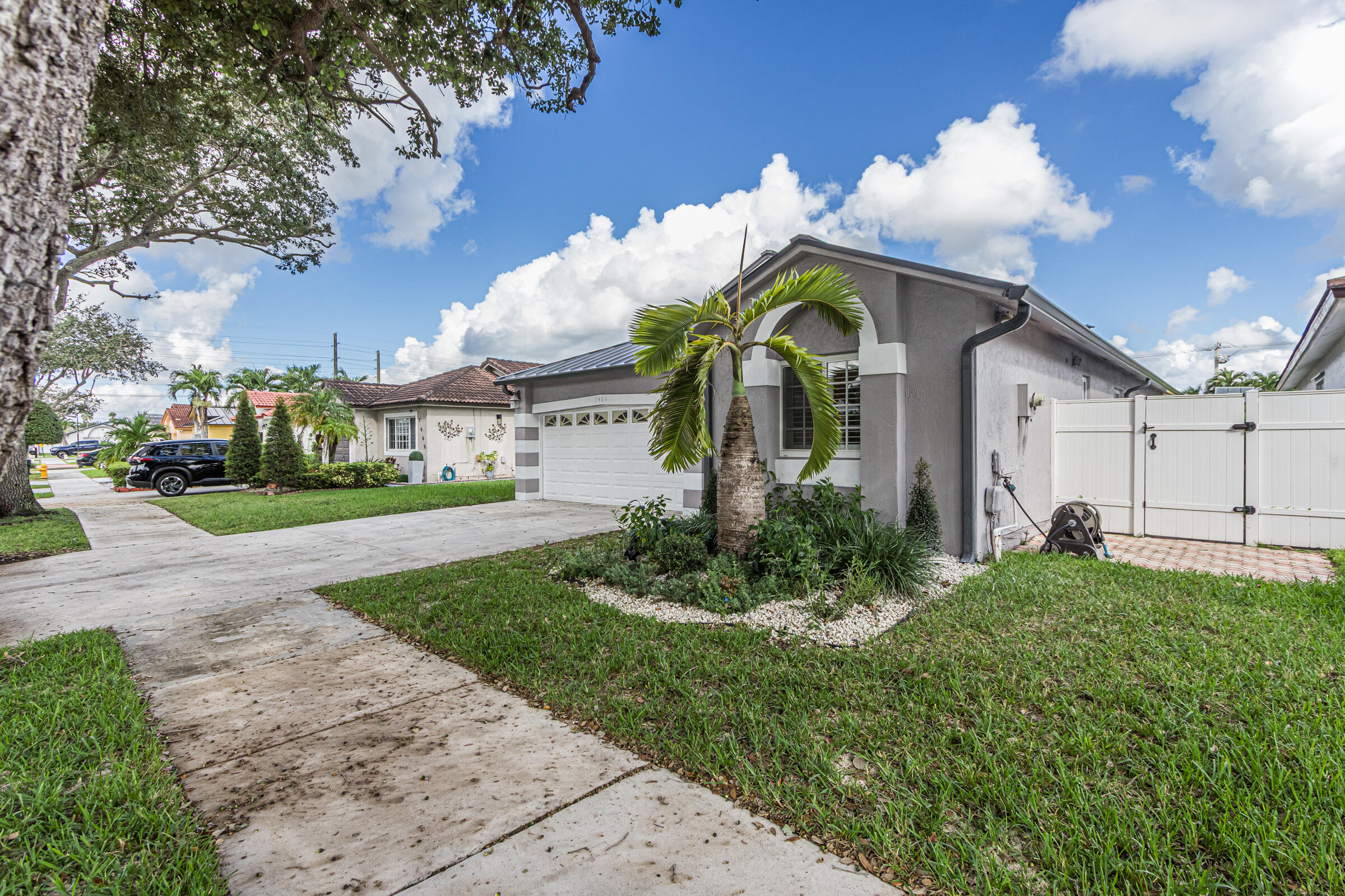 Hialeah photo 3