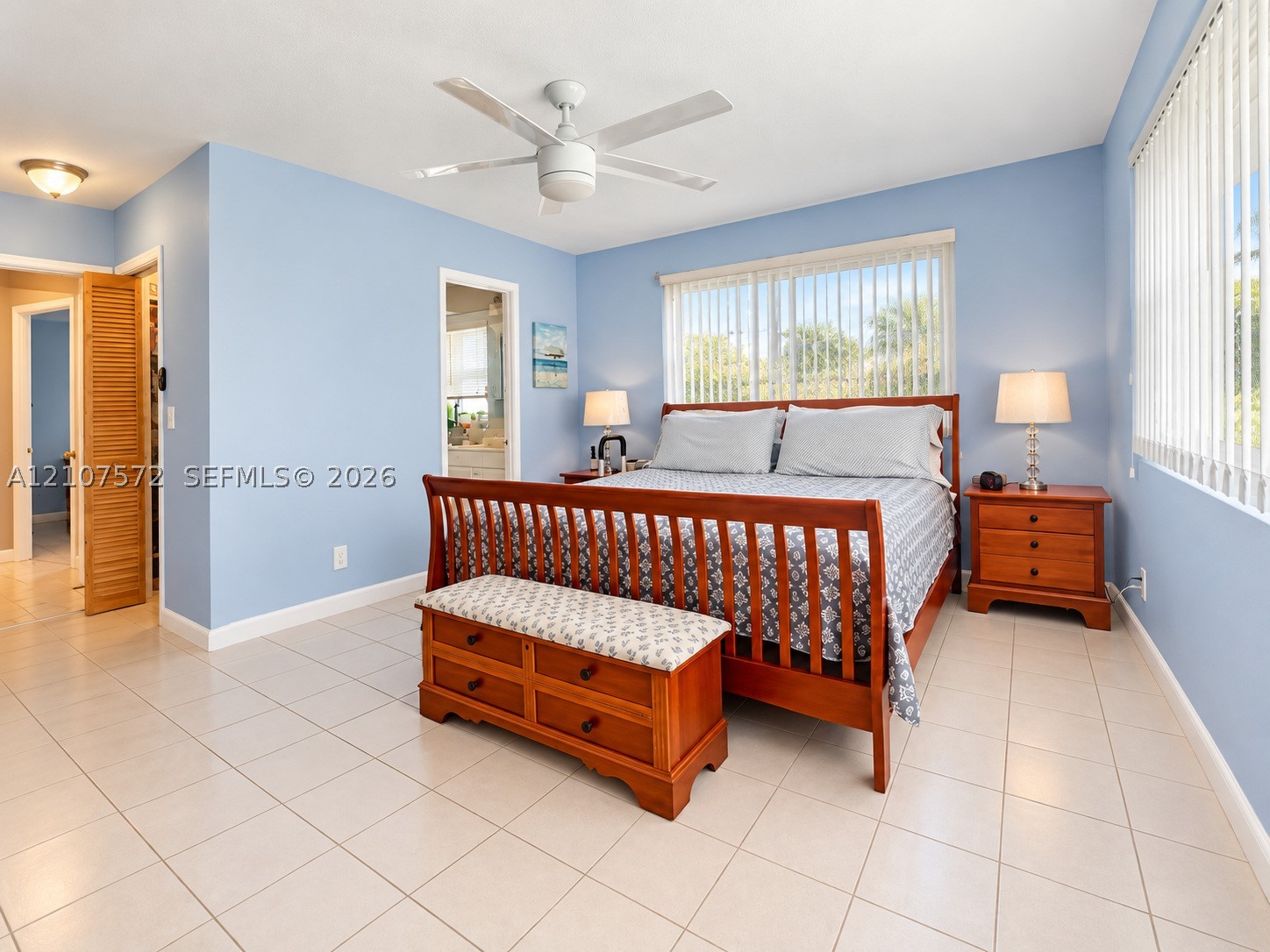 Hallandale Beach photo 4