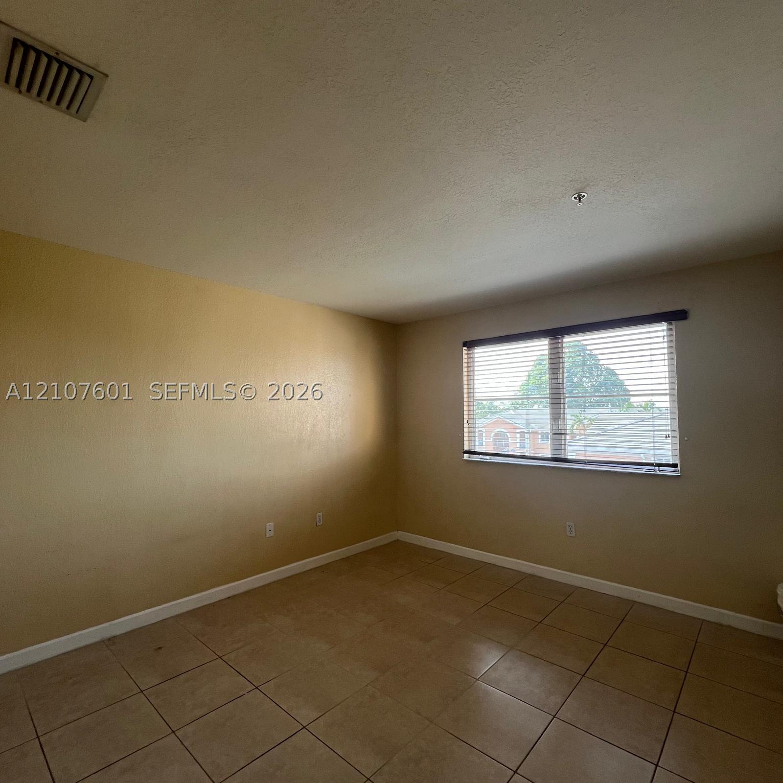 Hialeah photo 5