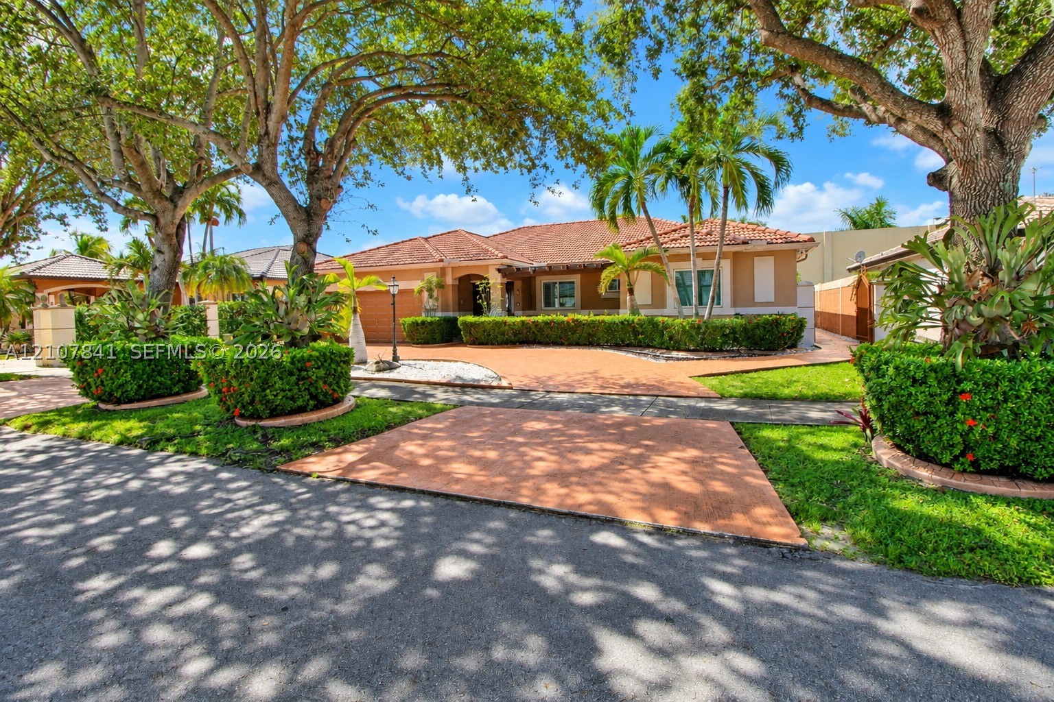 Miami Lakes photo 3