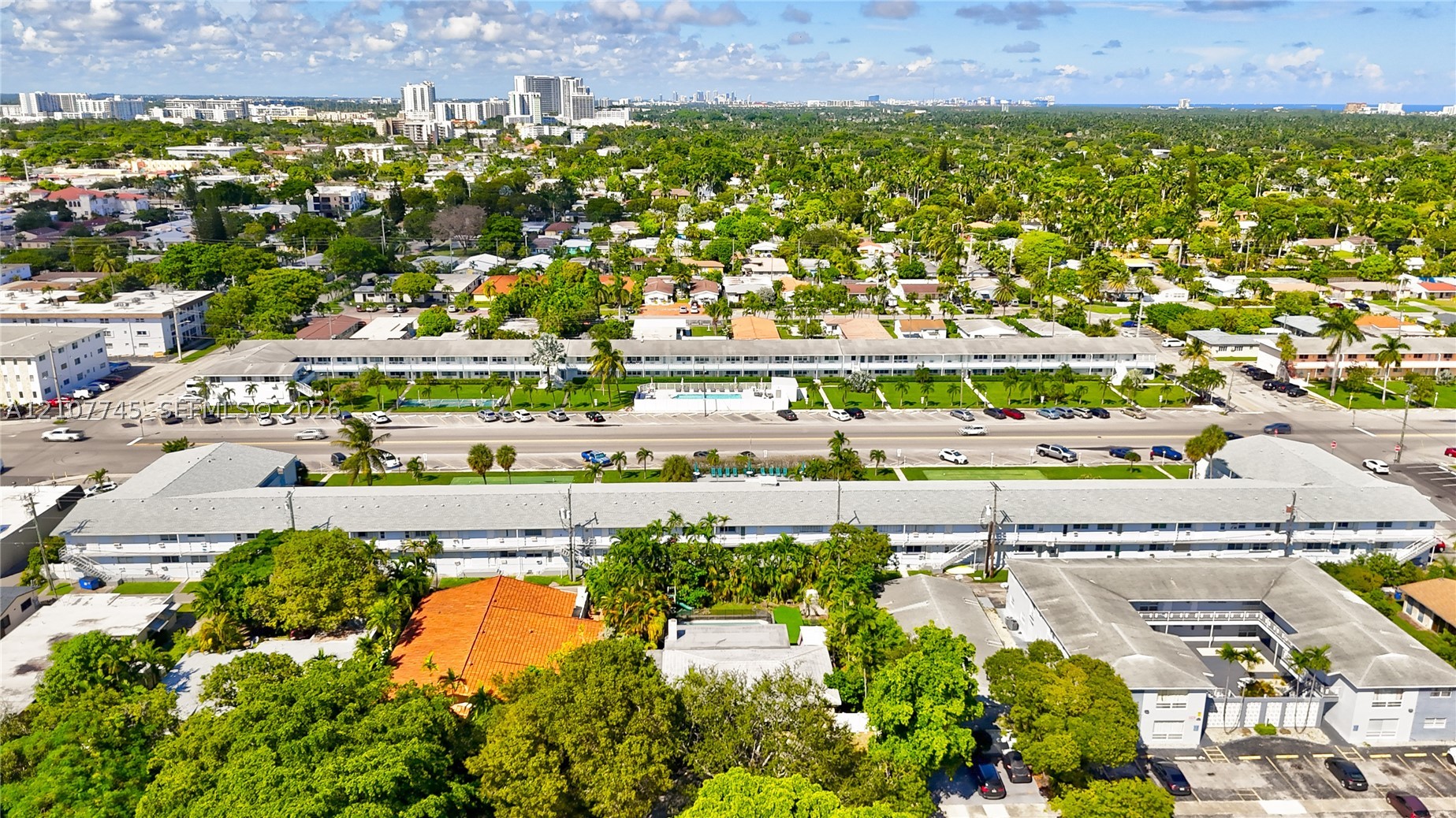 Hallandale Beach photo 4