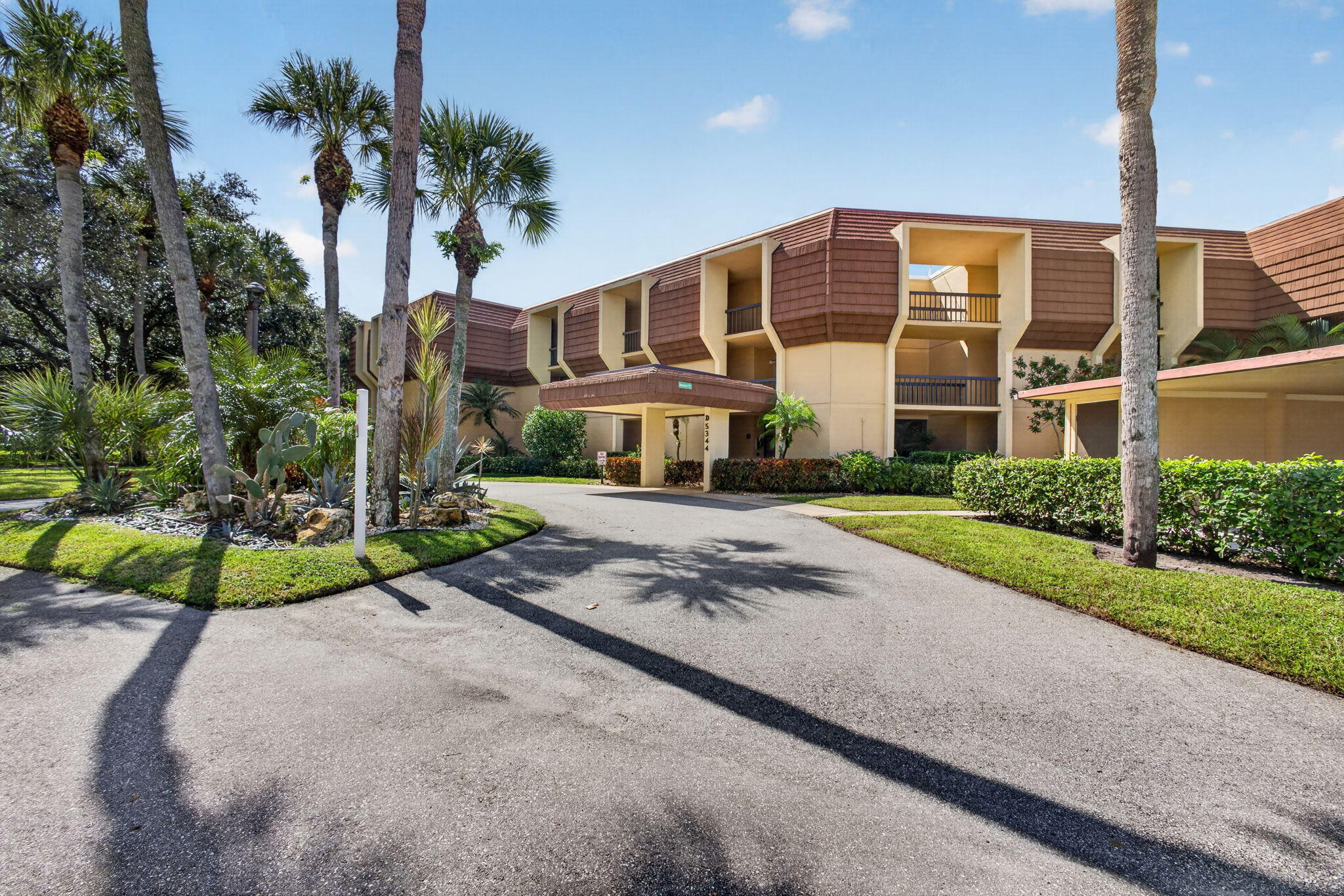 Palm Beach Gardens photo 4