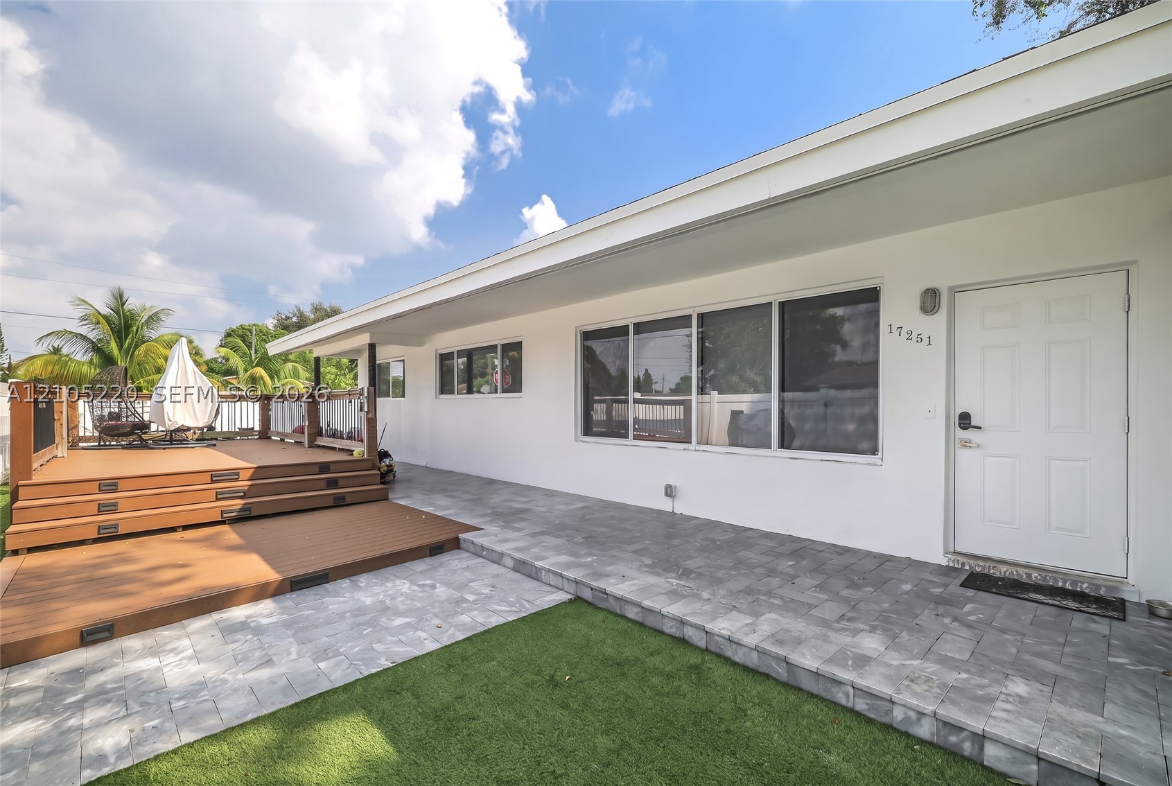 North Miami Beach photo 3