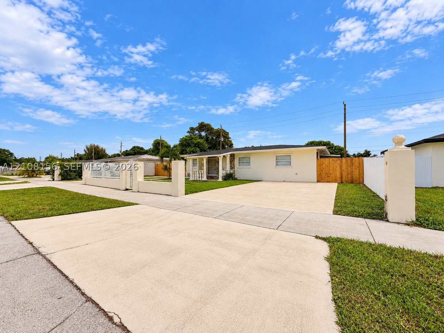 Miami Gardens photo 2