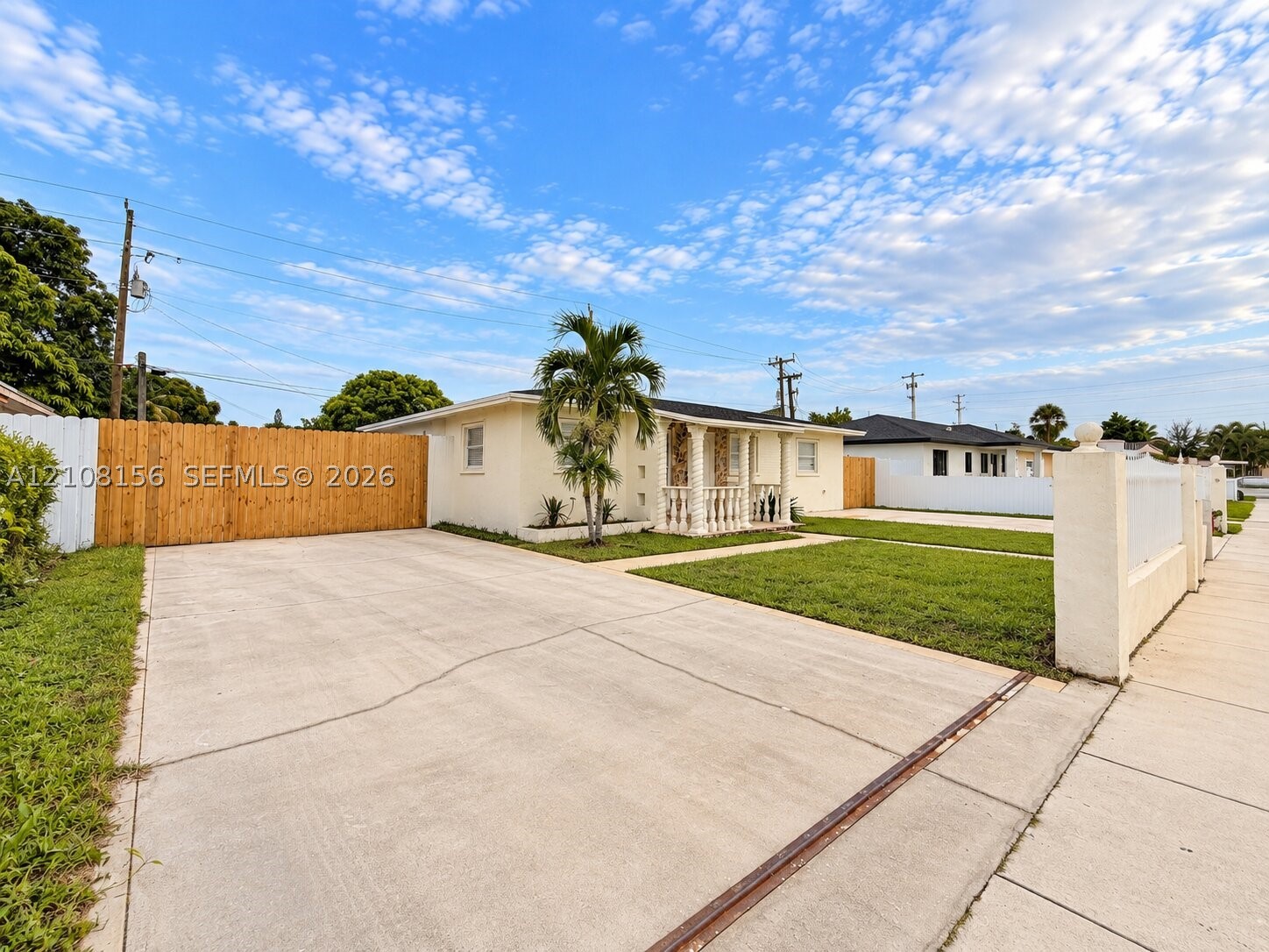 Miami Gardens photo 3