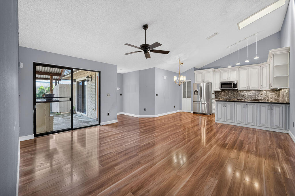 Palm Beach Gardens photo 4