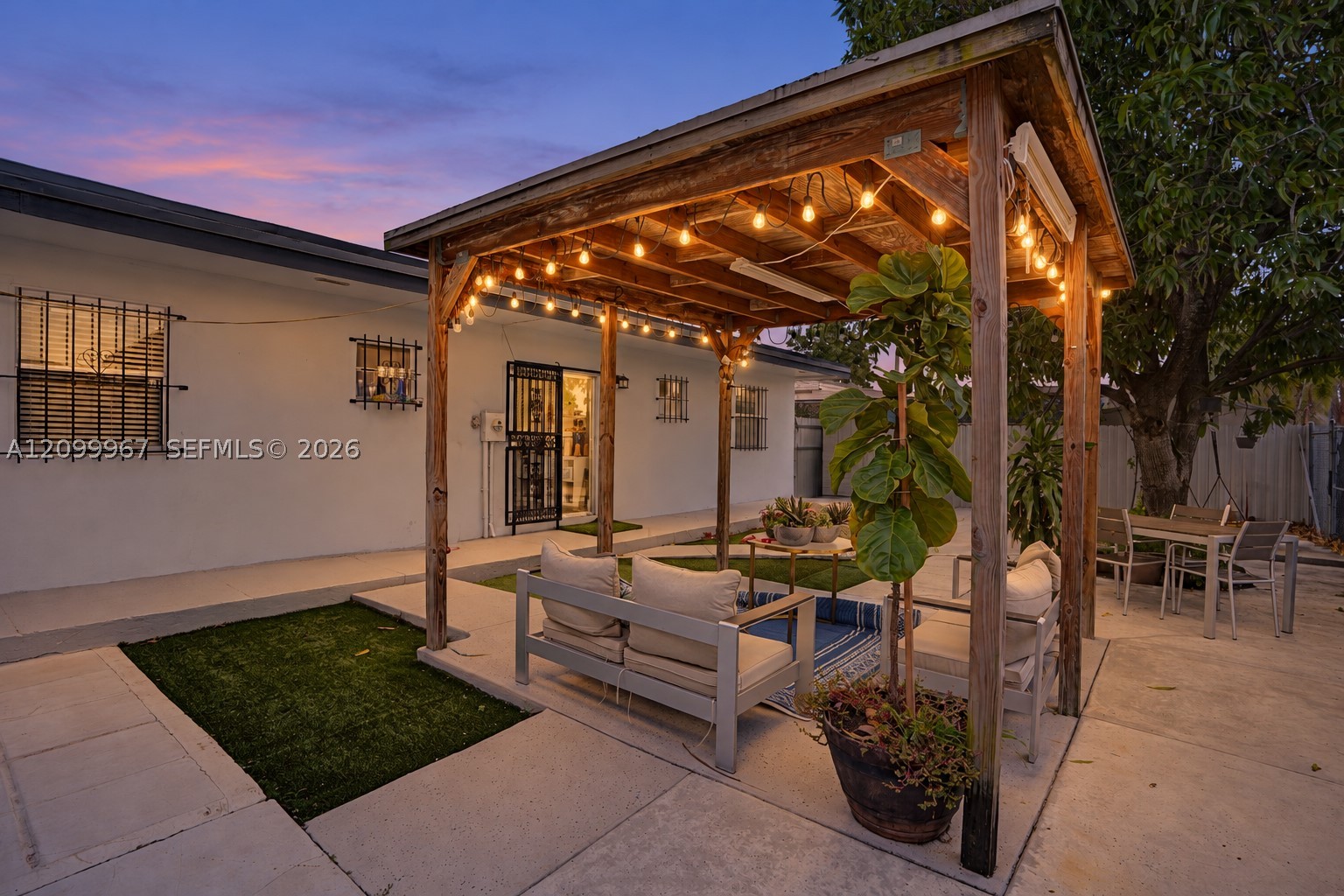 Hialeah photo 4