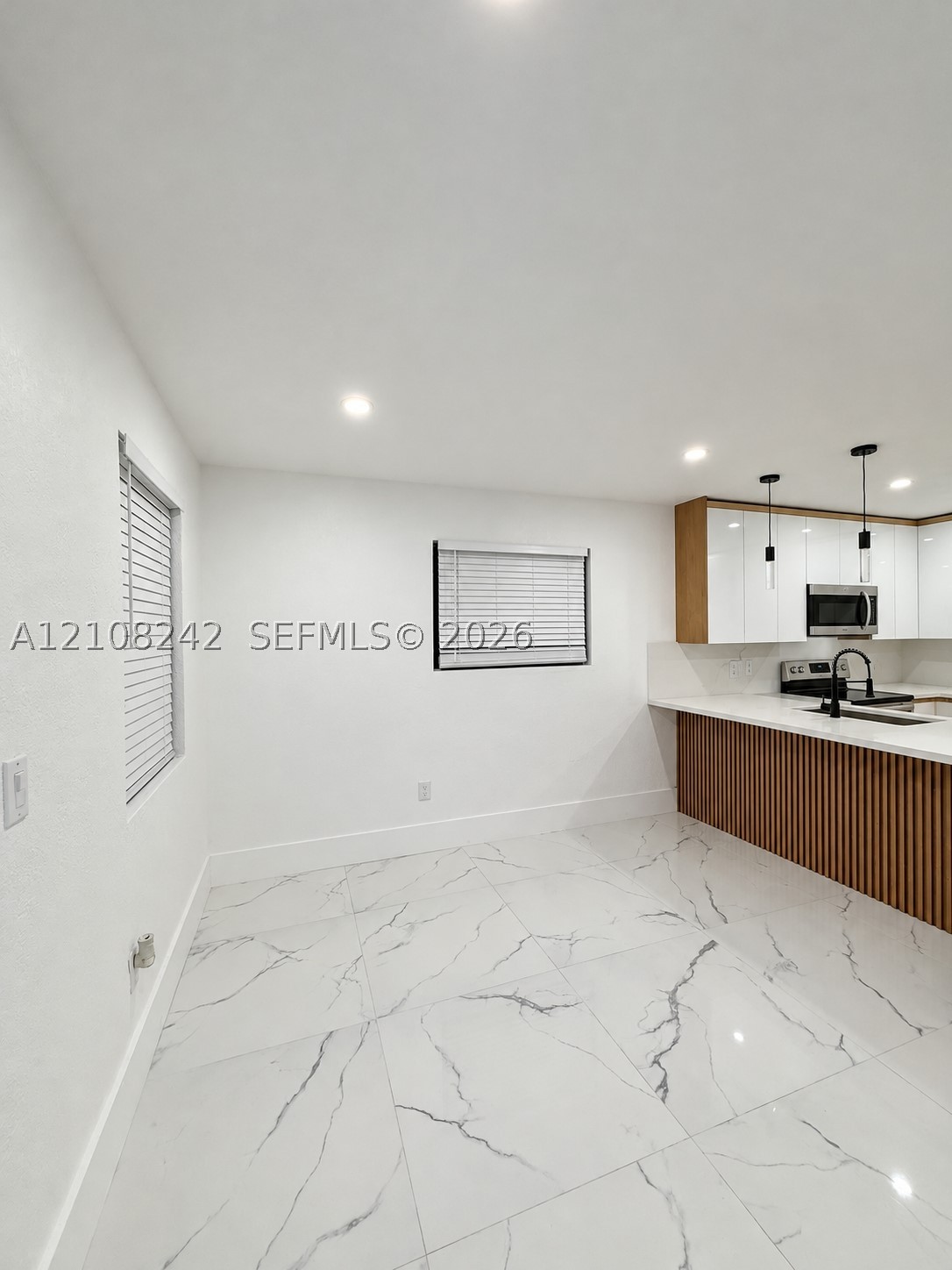 Hialeah photo 5