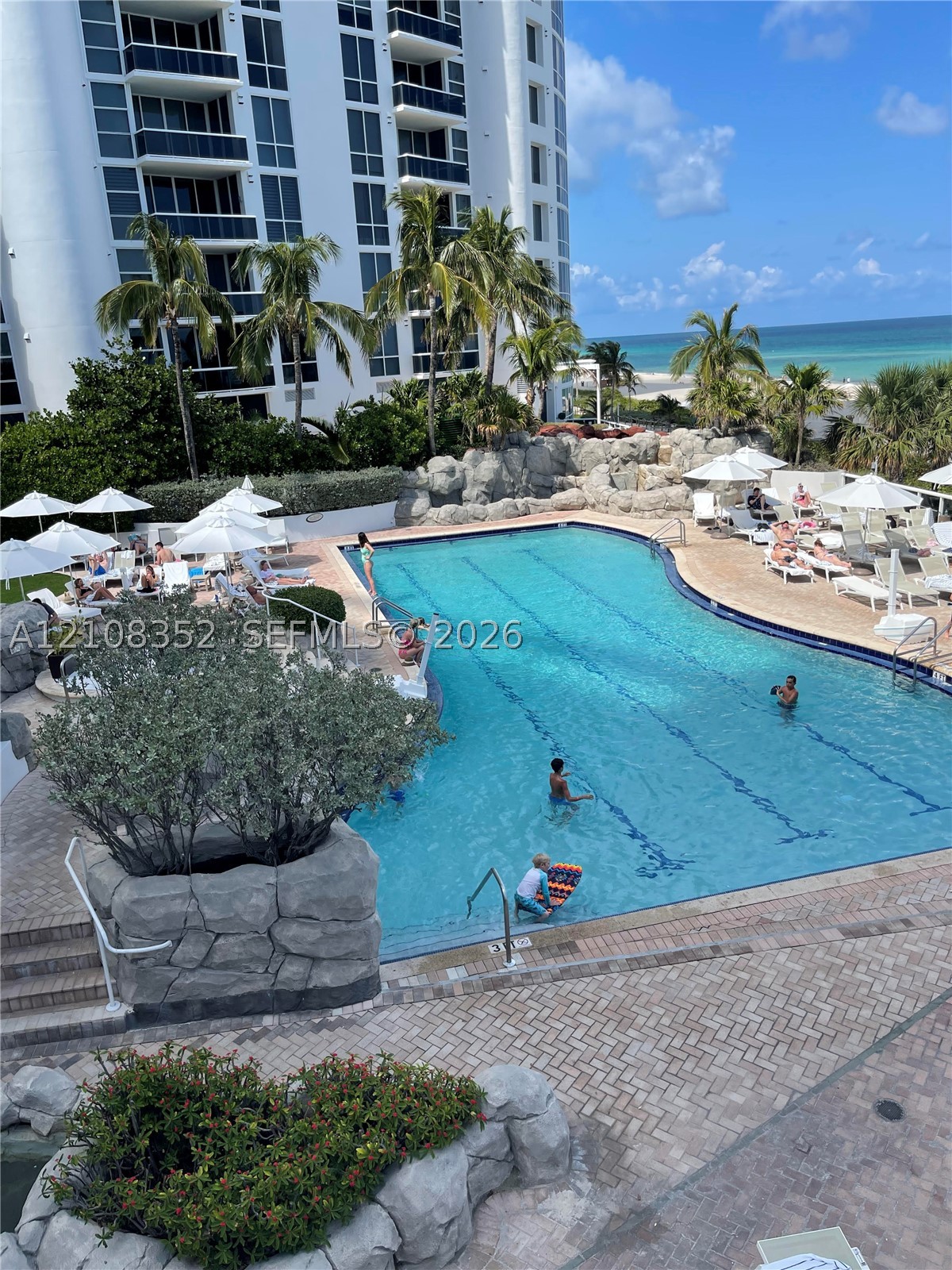 Sunny Isles Beach photo 3
