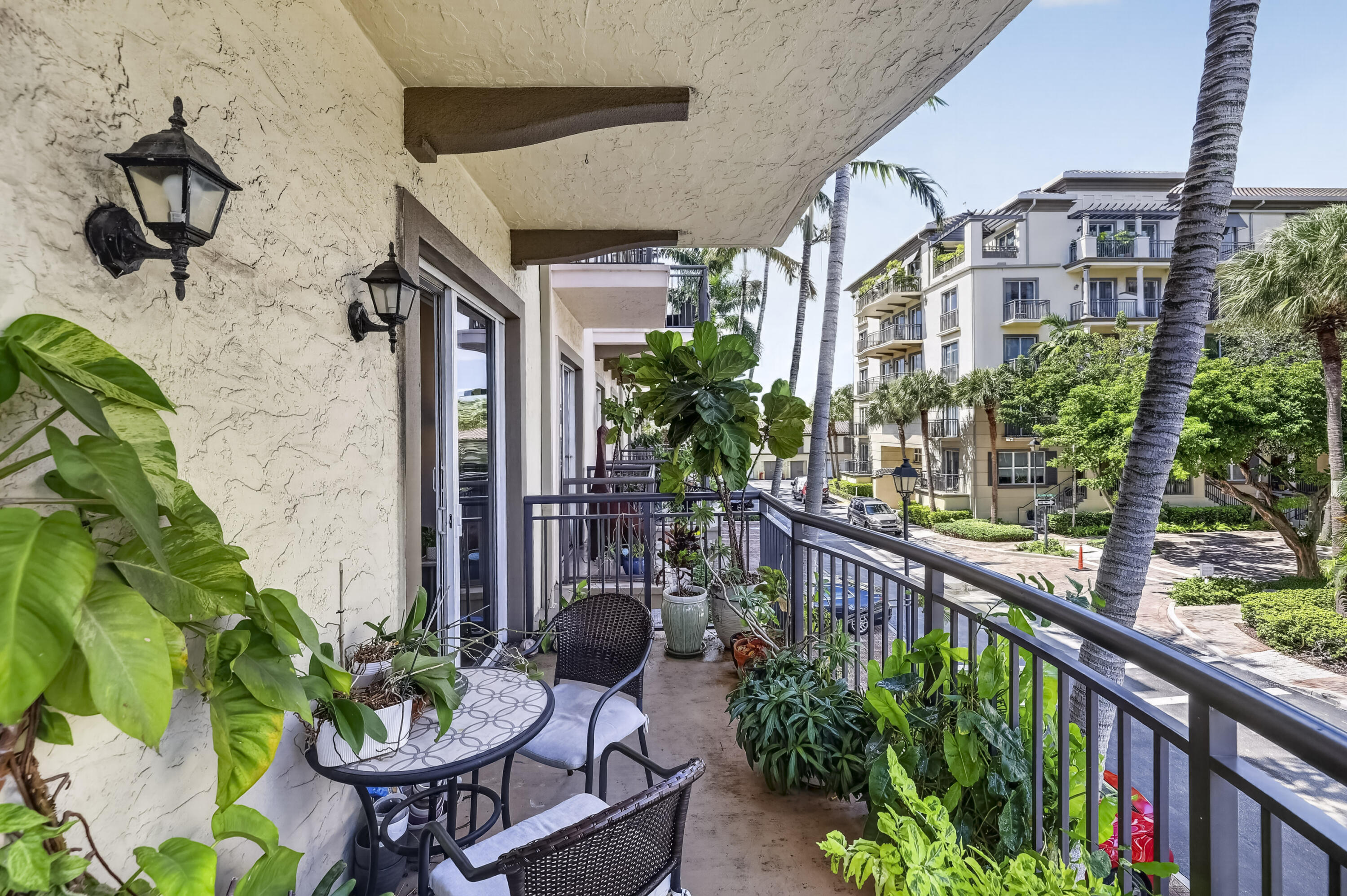 Wilton Manors photo 3
