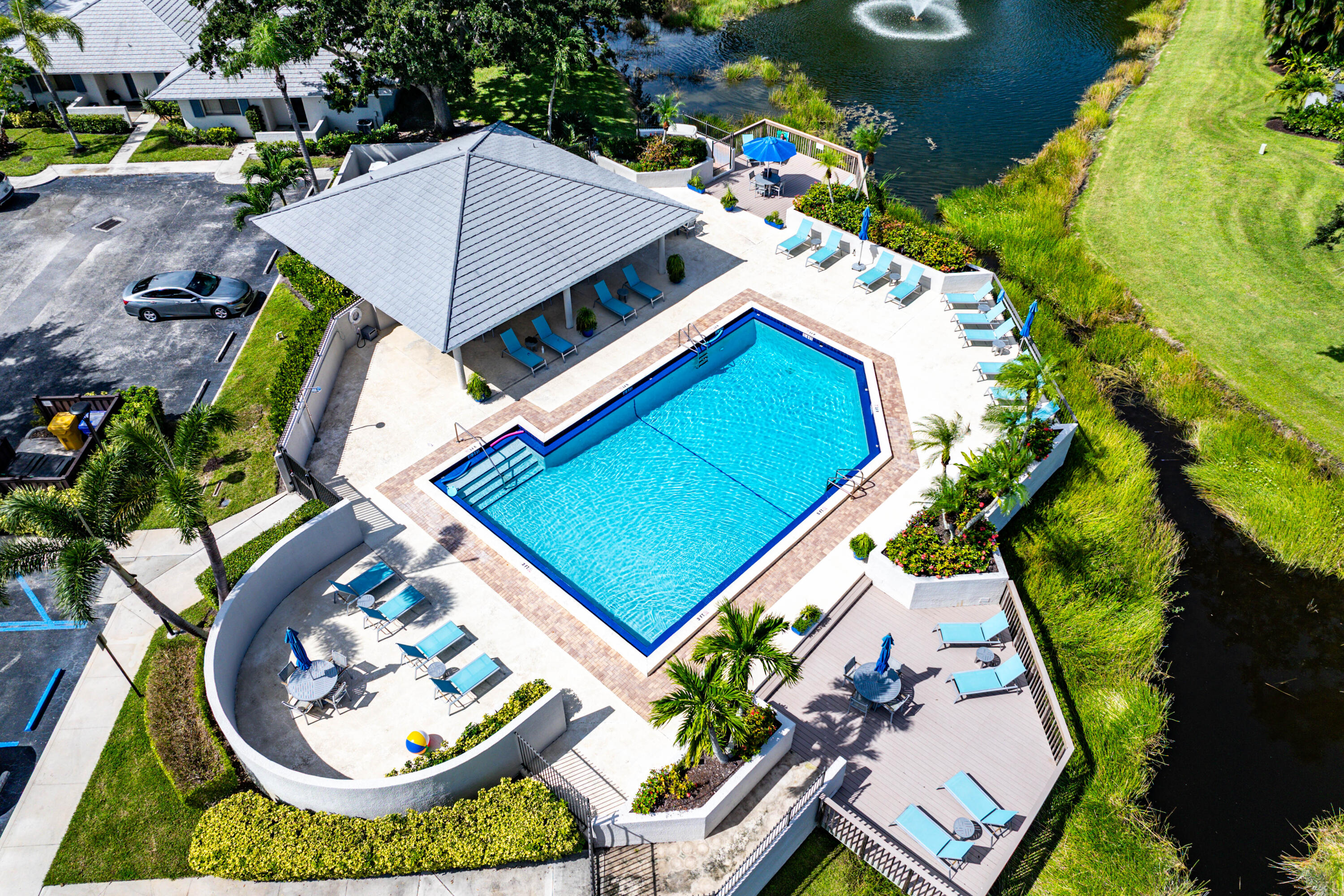 Palm Beach Gardens photo 2