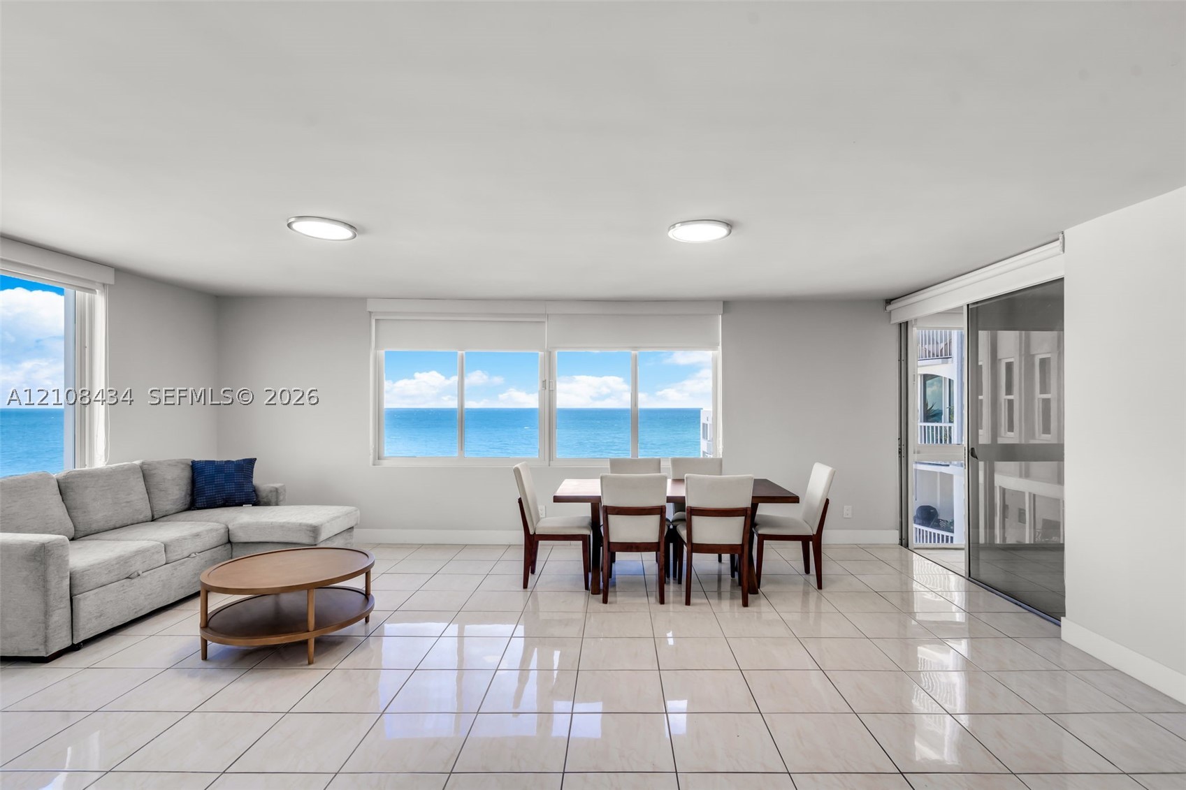 Miami Beach photo 2