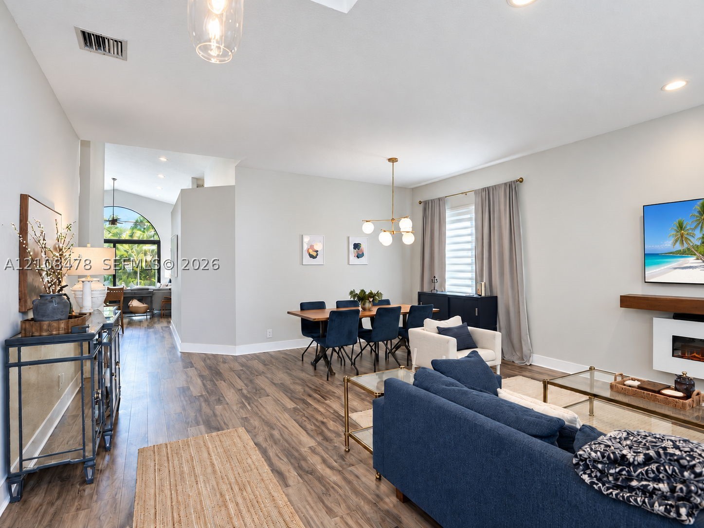 Pembroke Pines photo 5
