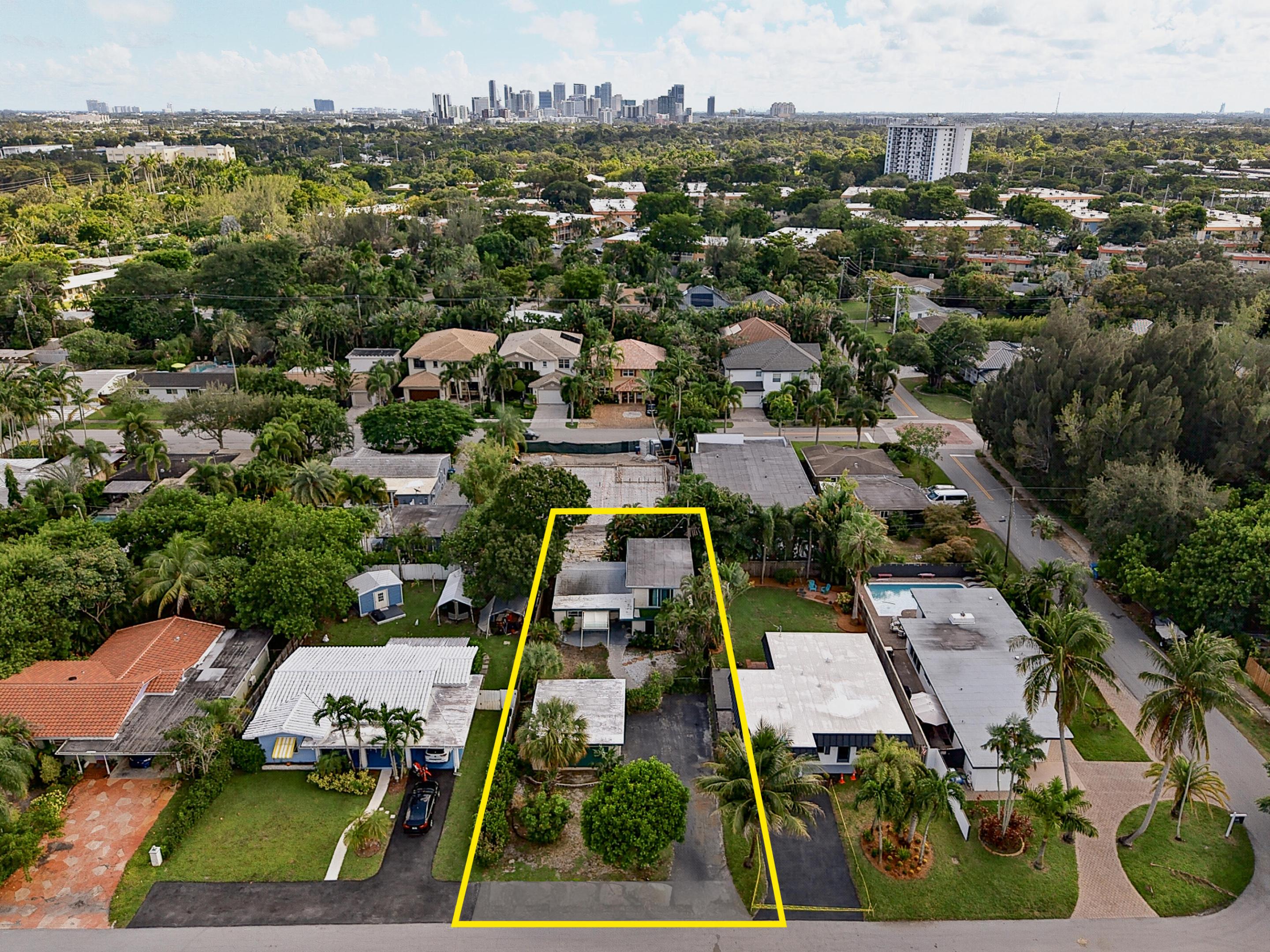 Wilton Manors photo 3
