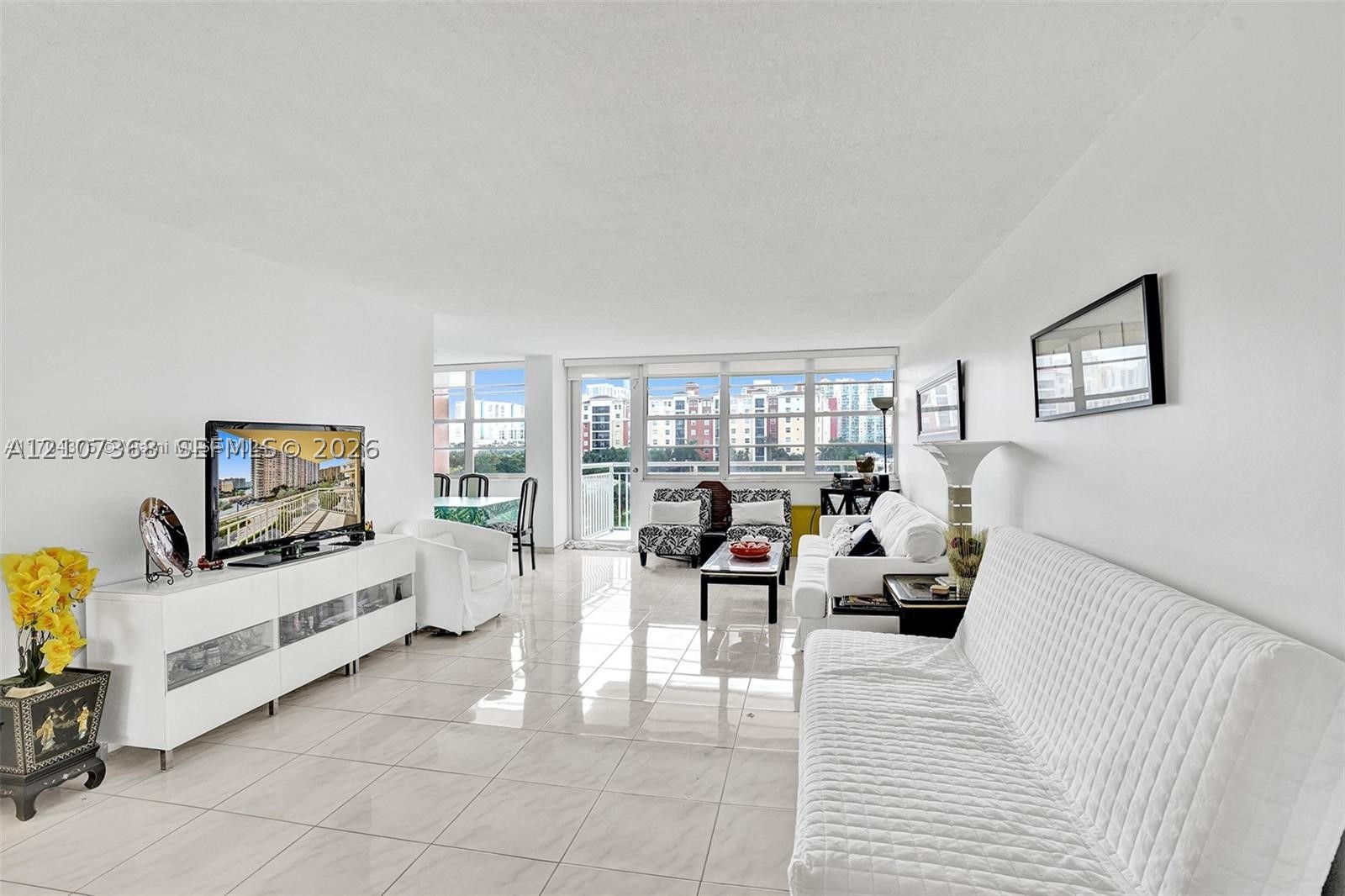 Sunny Isles Beach photo 4