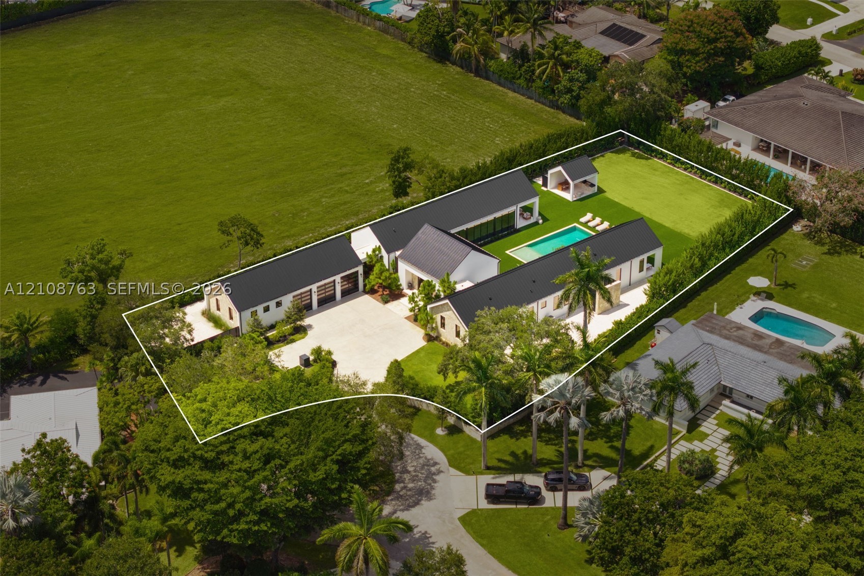 Palmetto Bay photo 2