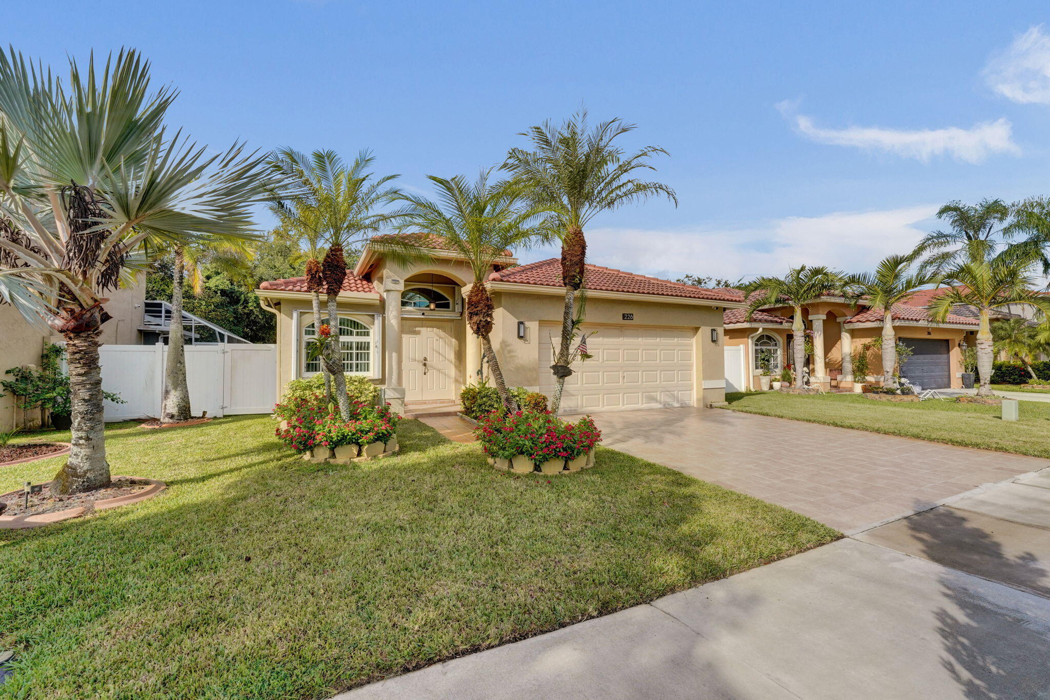 Pembroke Pines photo 5