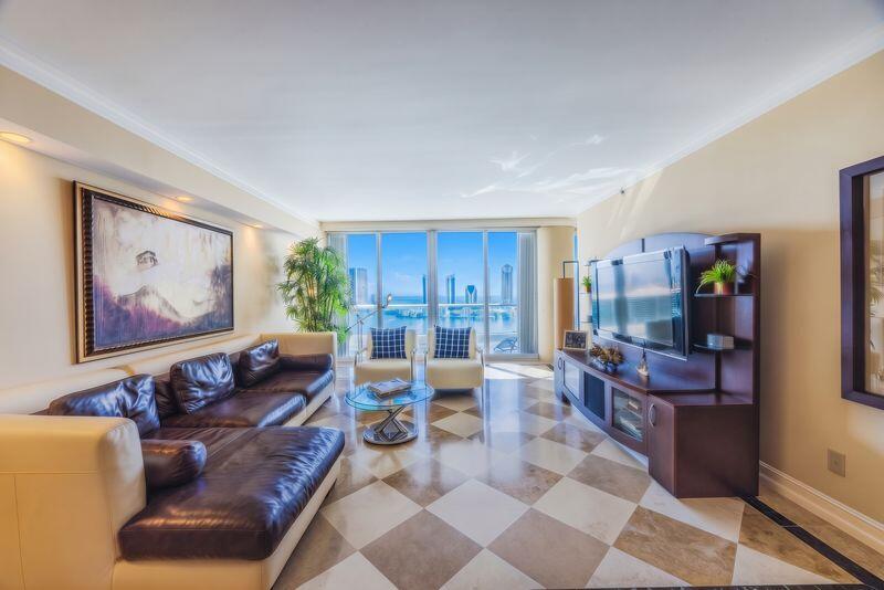 Aventura photo 4