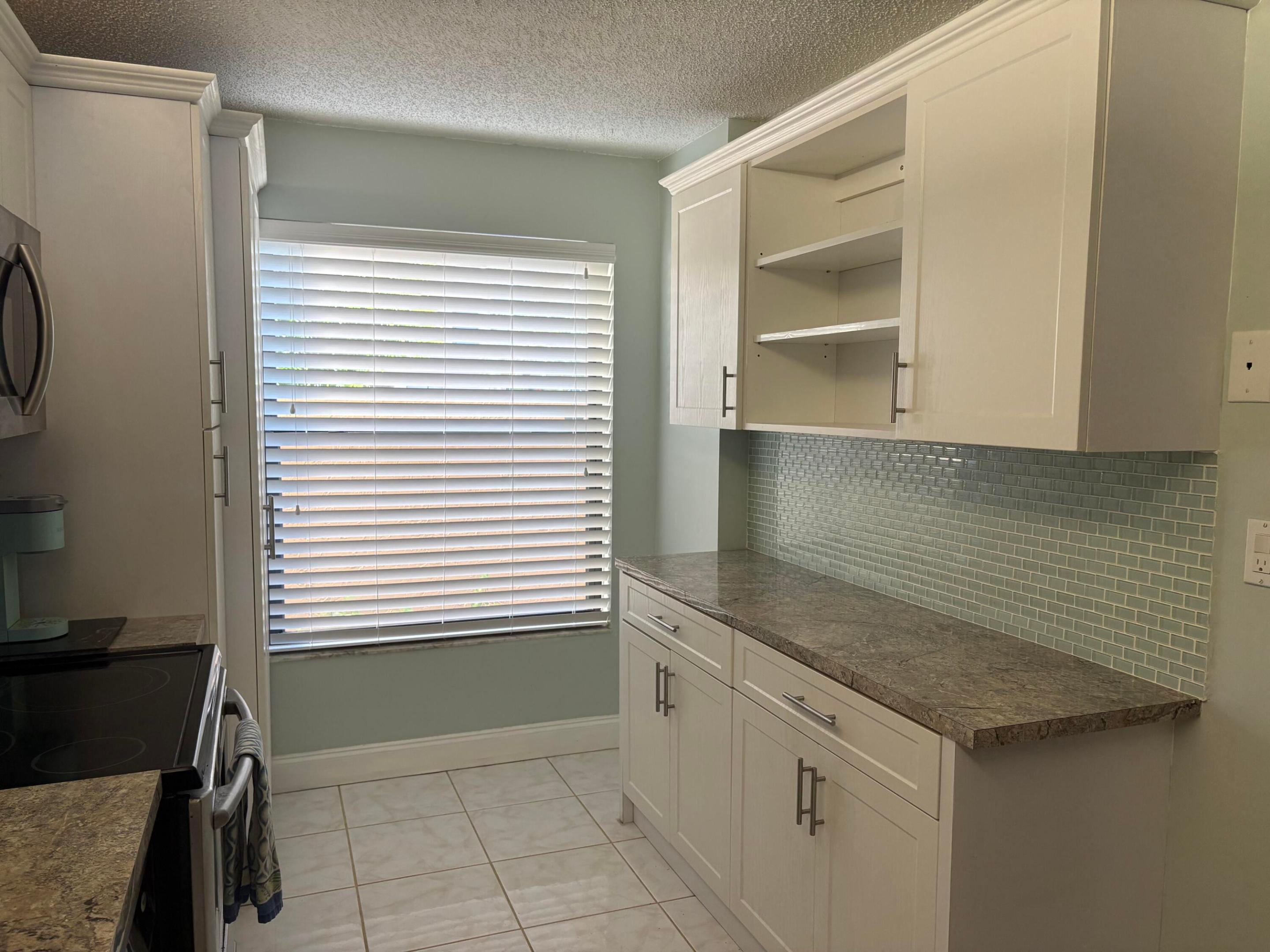 Pembroke Pines photo 3