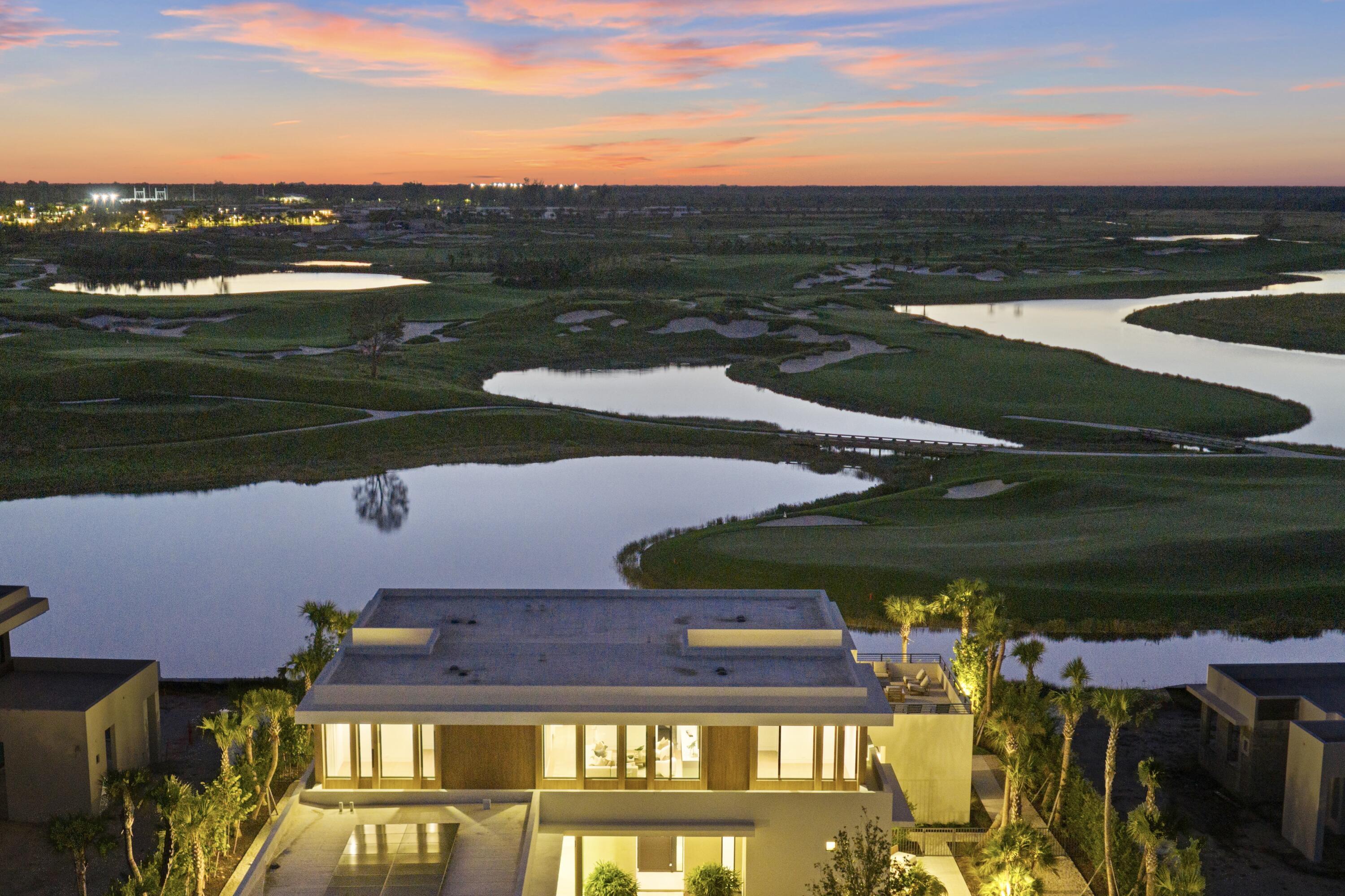 Palm Beach Gardens photo 4