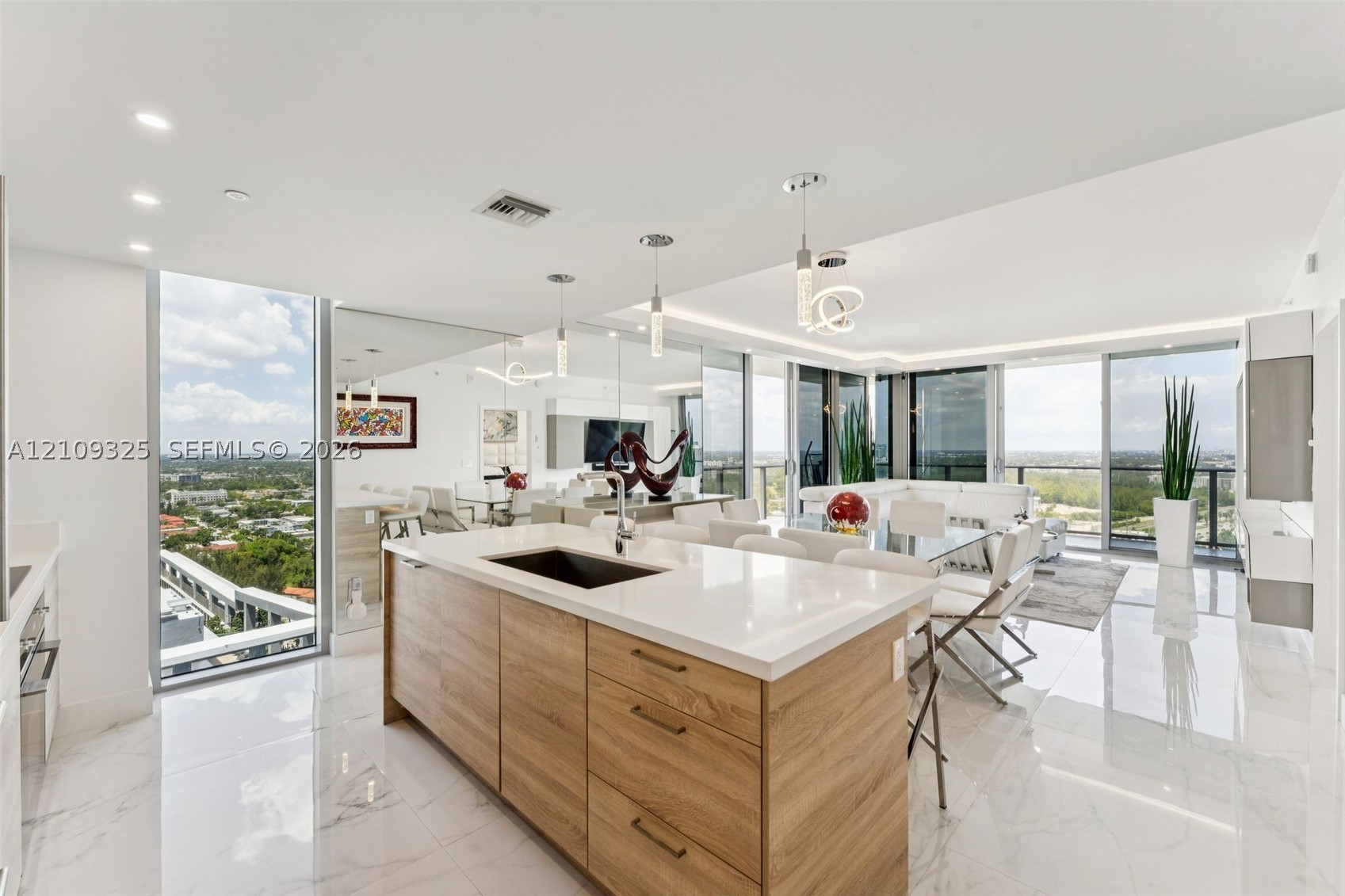 North Miami Beach photo 3