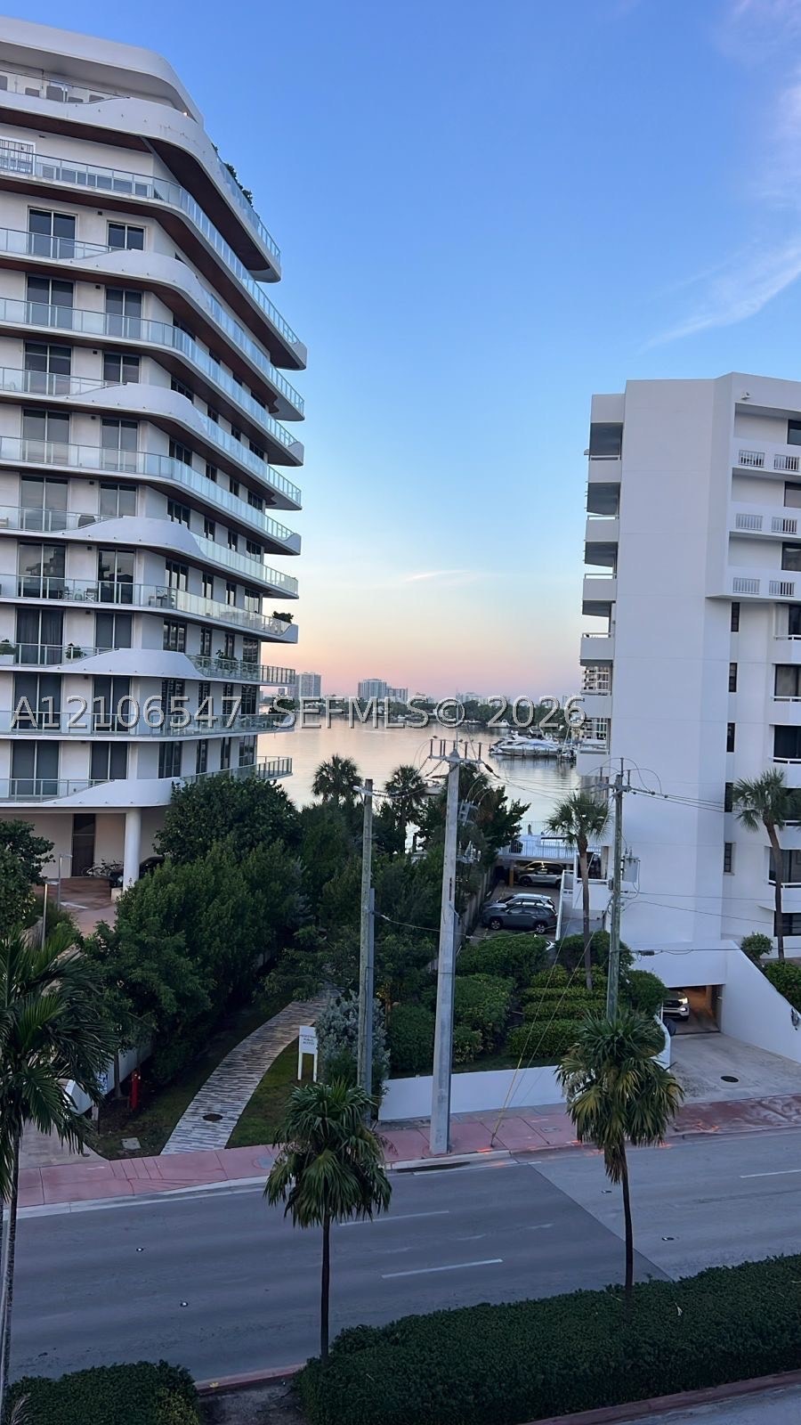 Miami Beach photo 2