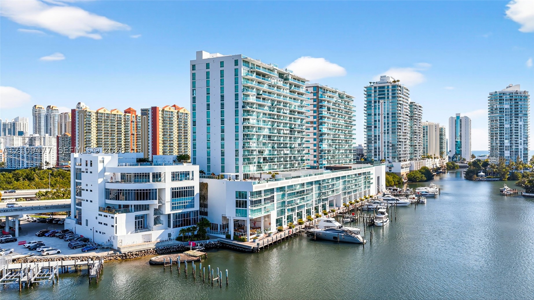 Sunny Isles Beach photo 2
