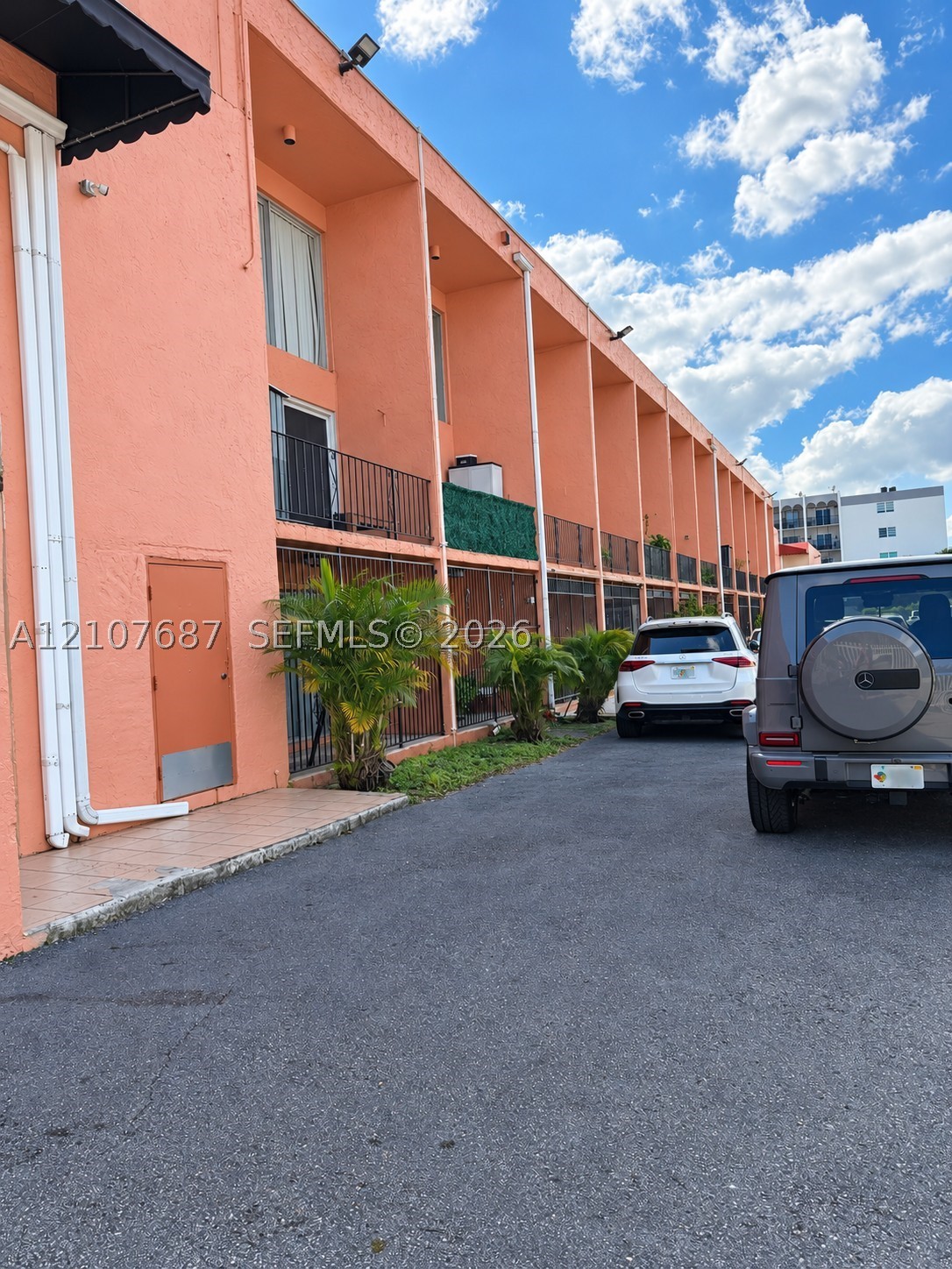 Hialeah photo 2