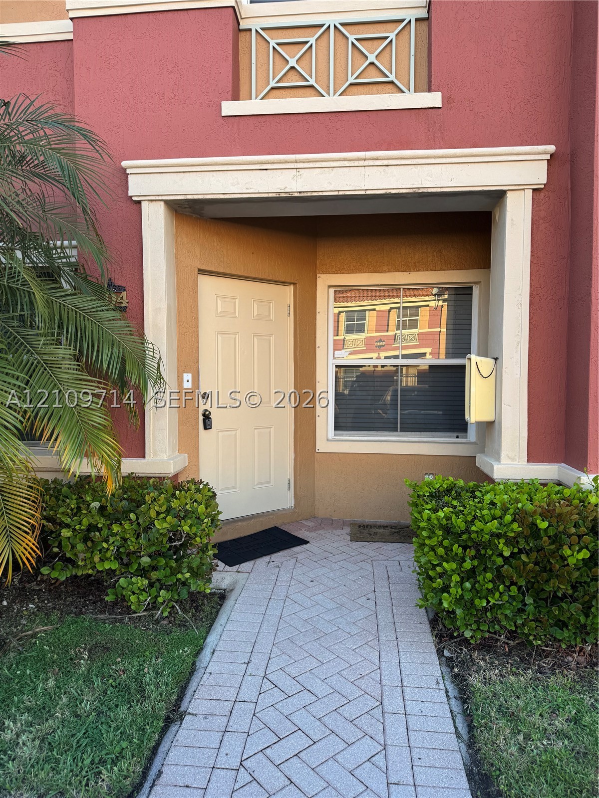 Doral photo 2