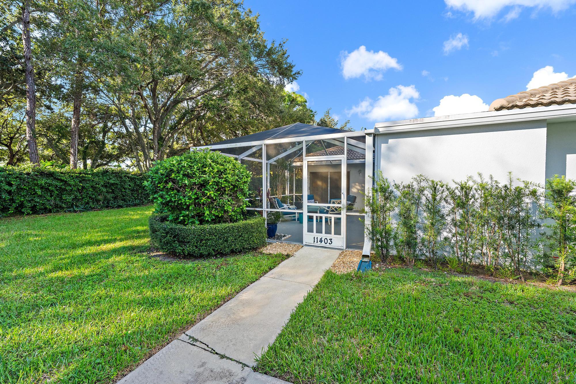 Palm Beach Gardens photo 2