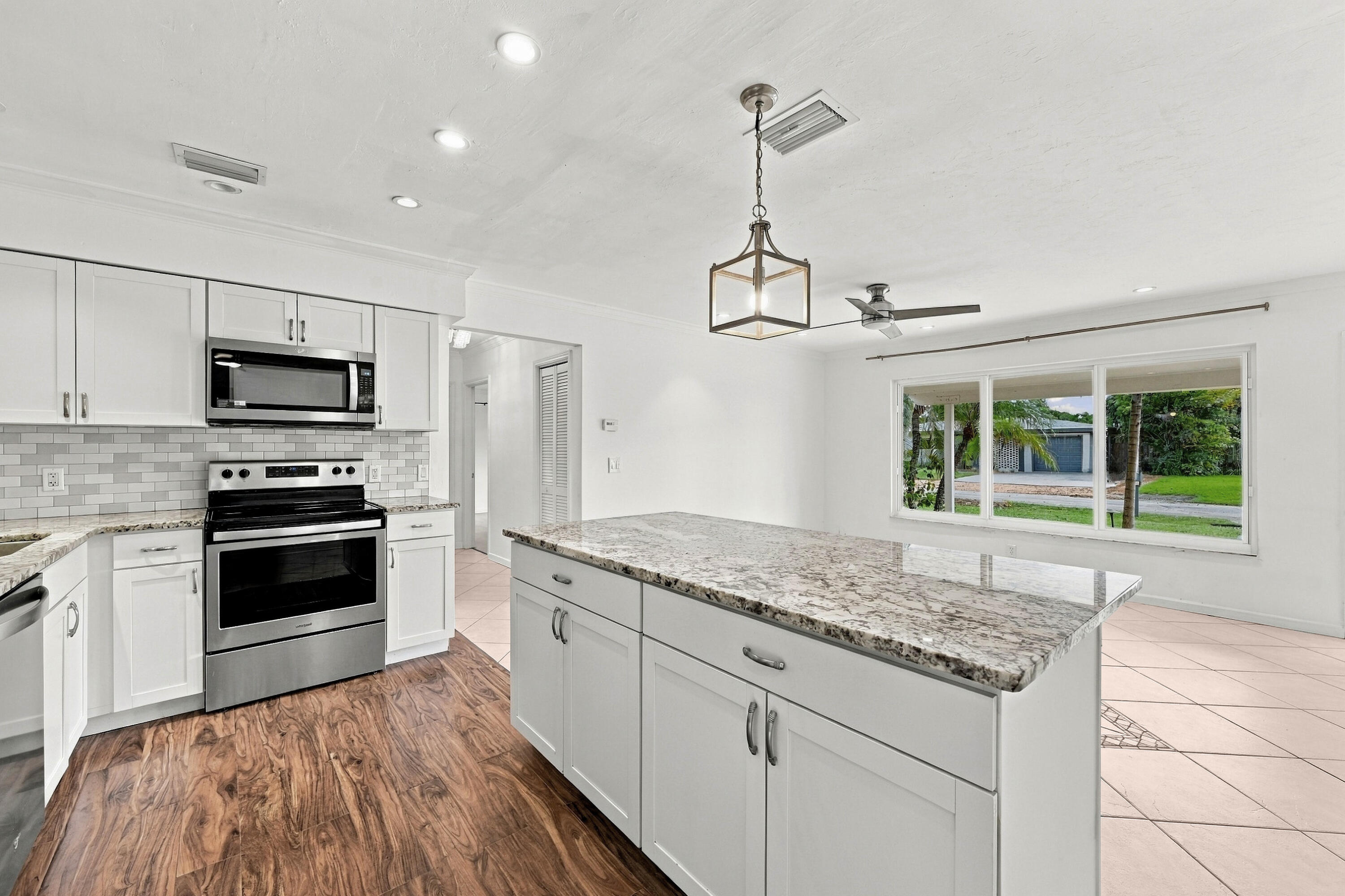 Wilton Manors photo 5