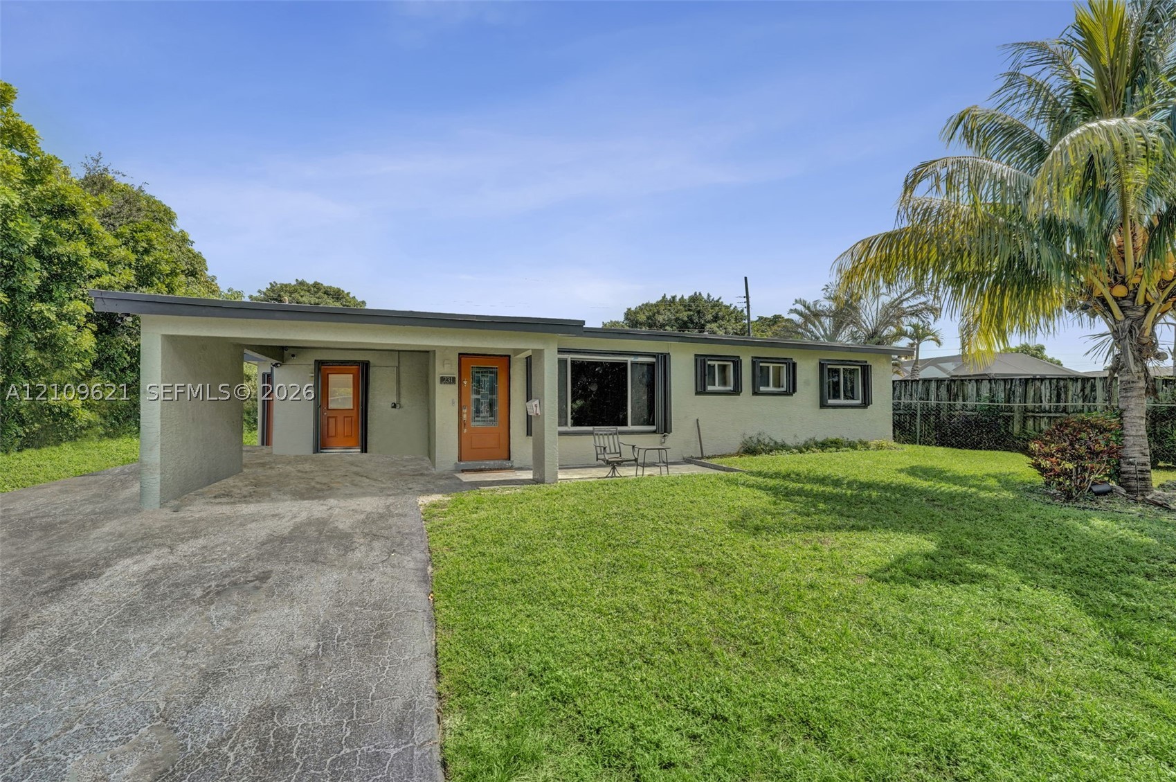 Pembroke Pines photo 3