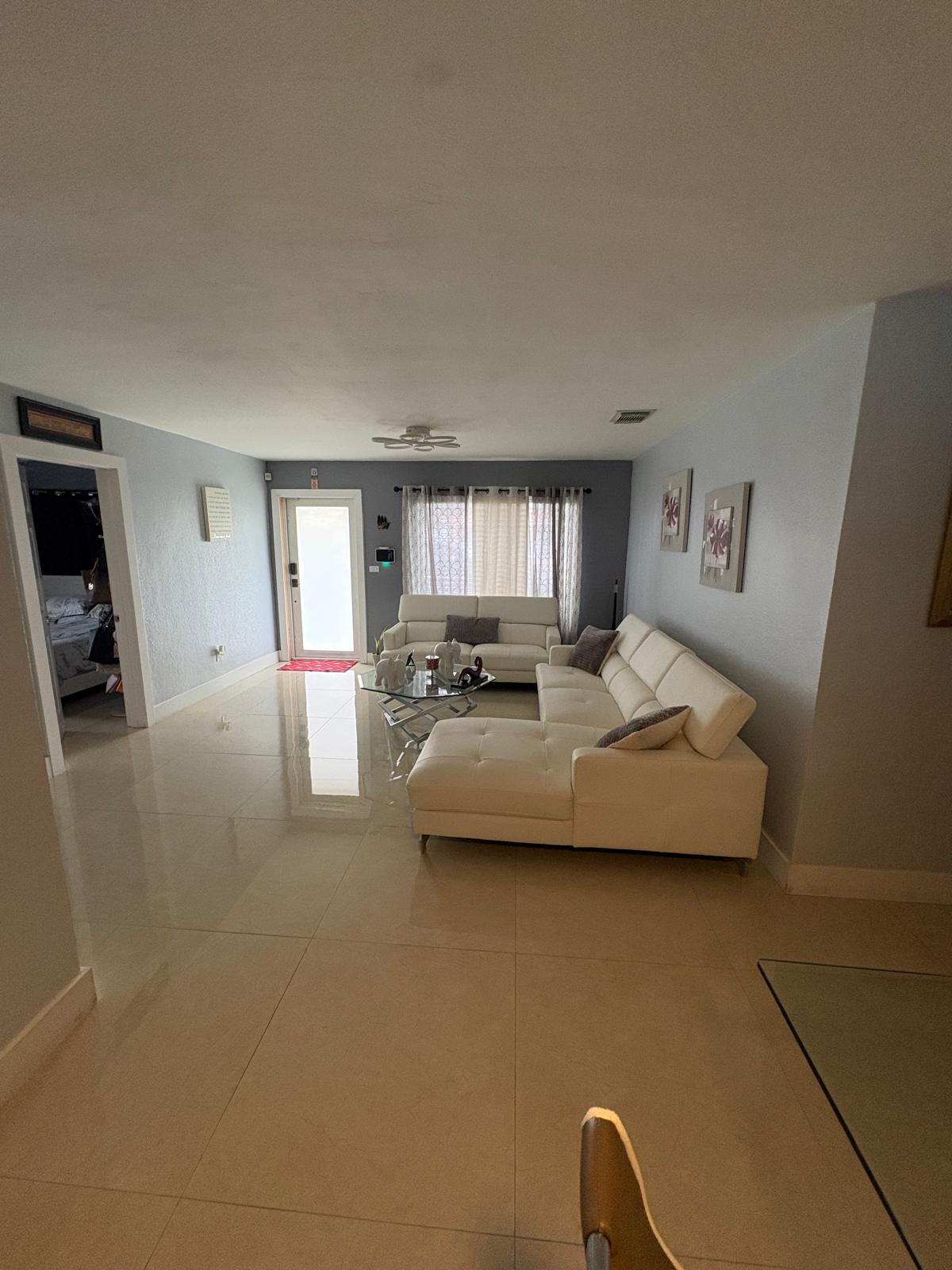 Miami Gardens photo 3