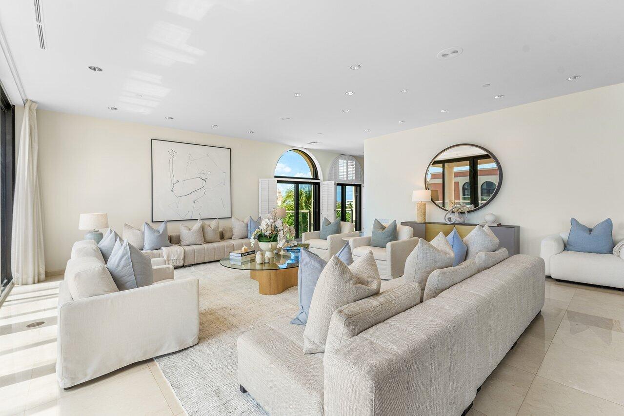Palm Beach photo 5