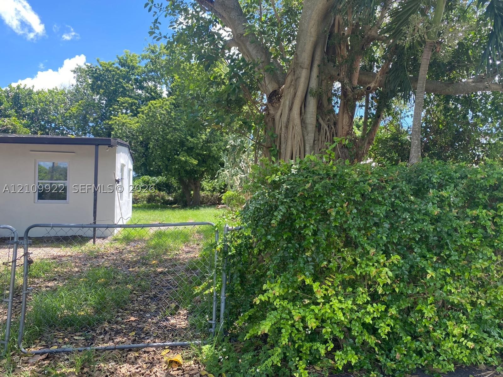 Miami Gardens photo 2