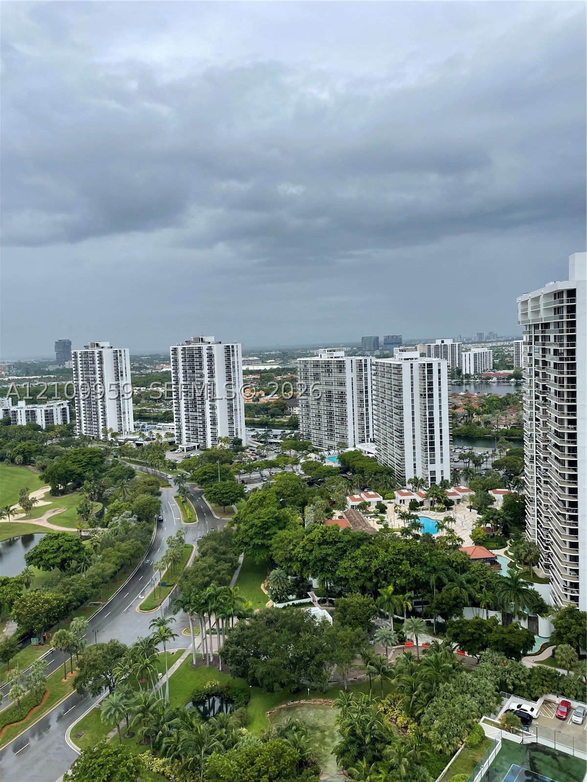 Aventura photo 5