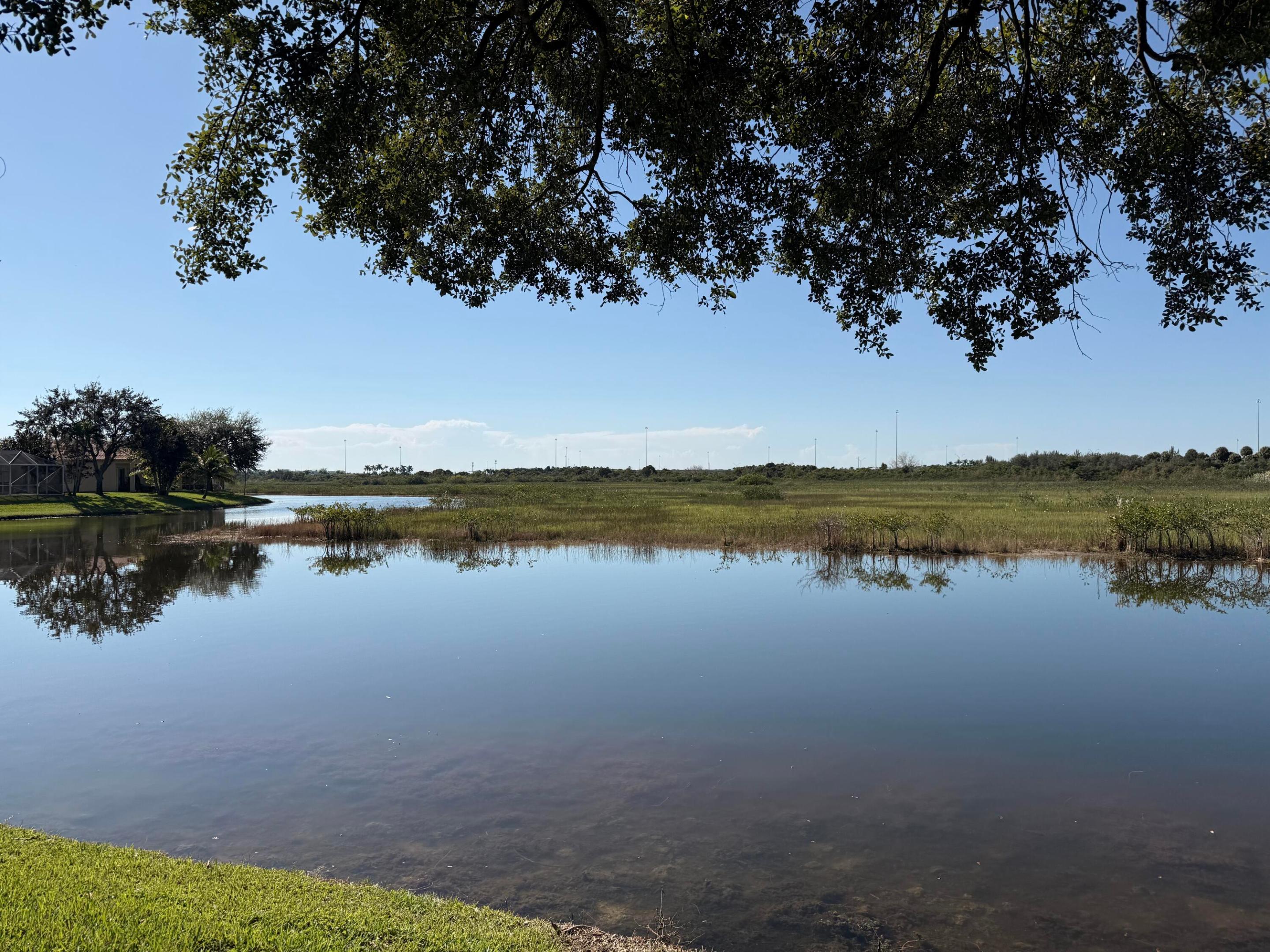 Pembroke Pines photo 3
