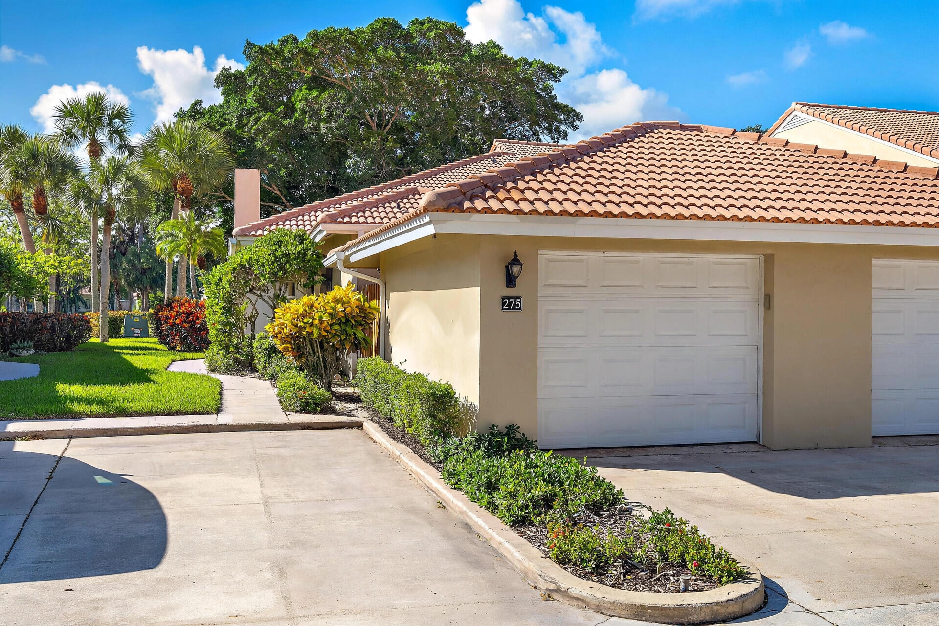 Palm Beach Gardens photo 3