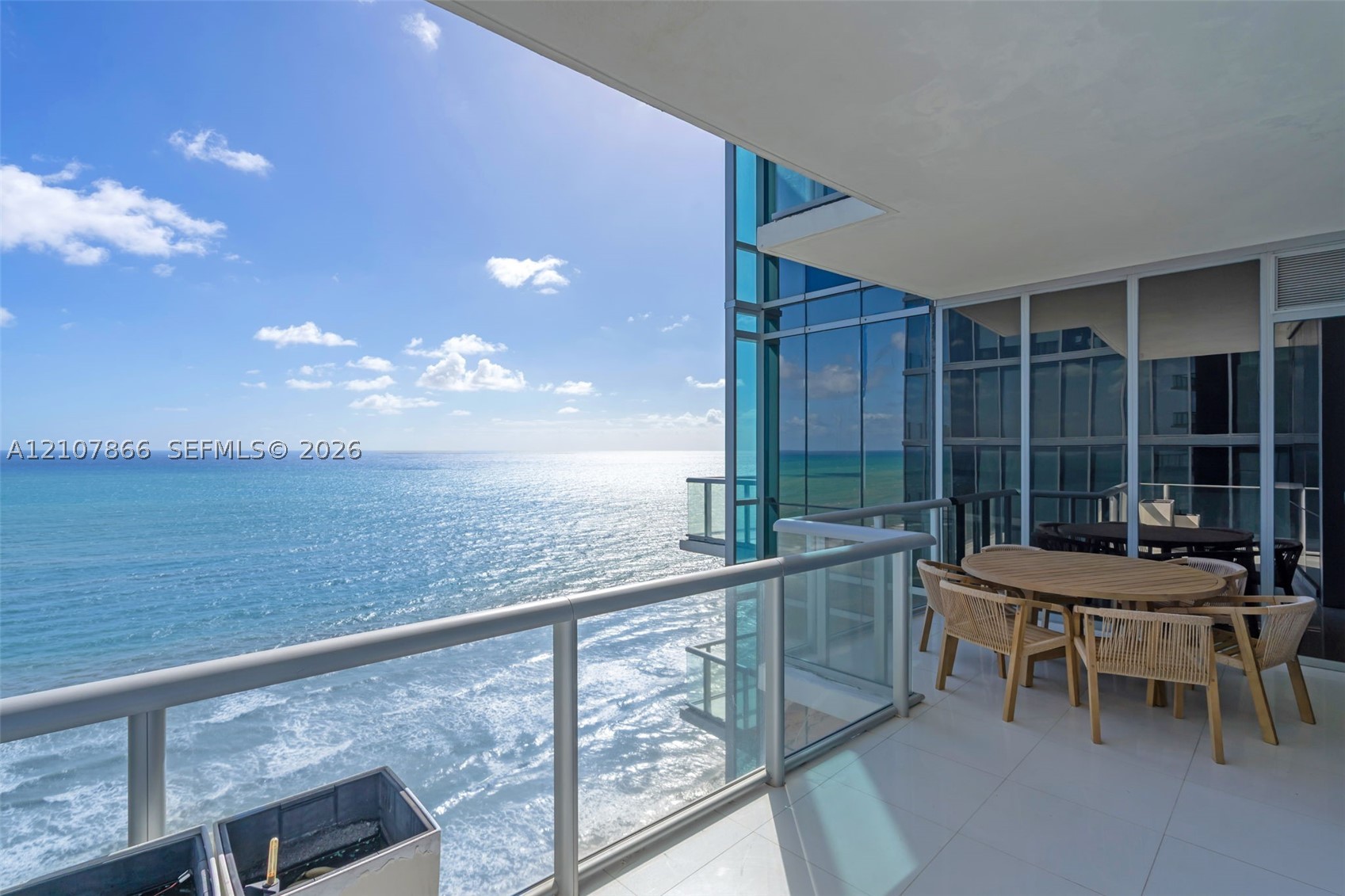 Sunny Isles Beach photo 2