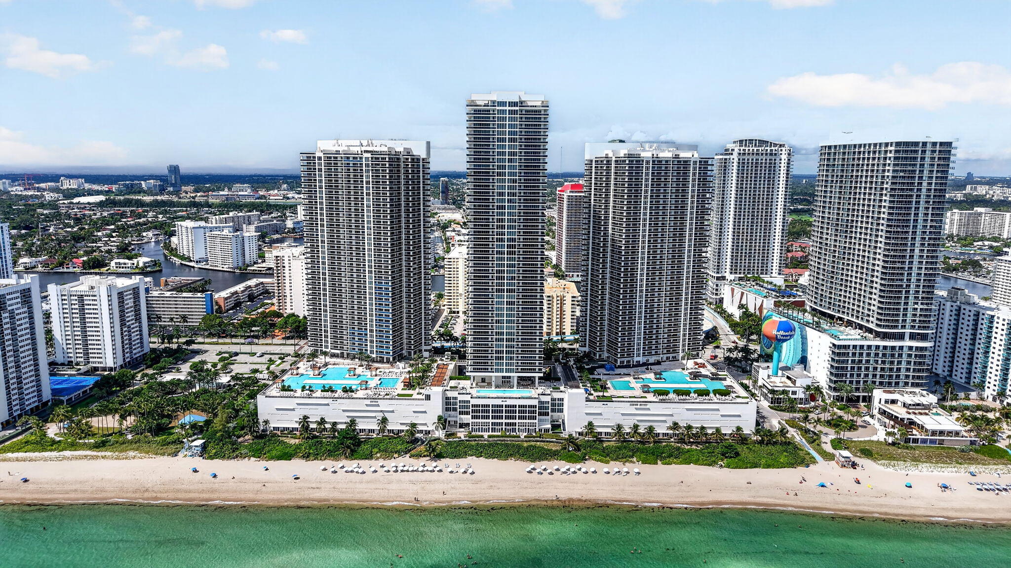 Hallandale Beach photo 3