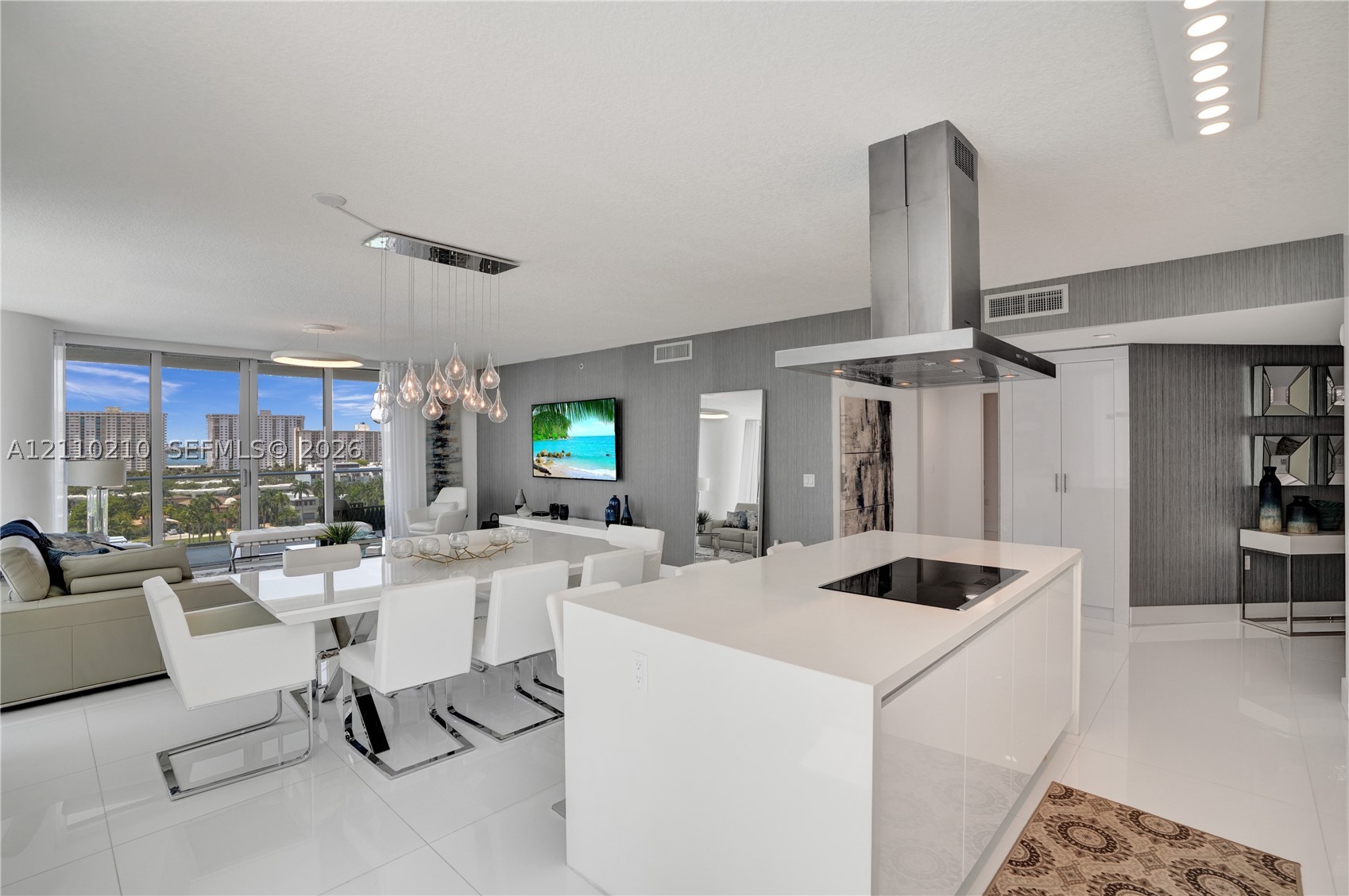 Sunny Isles Beach photo 3