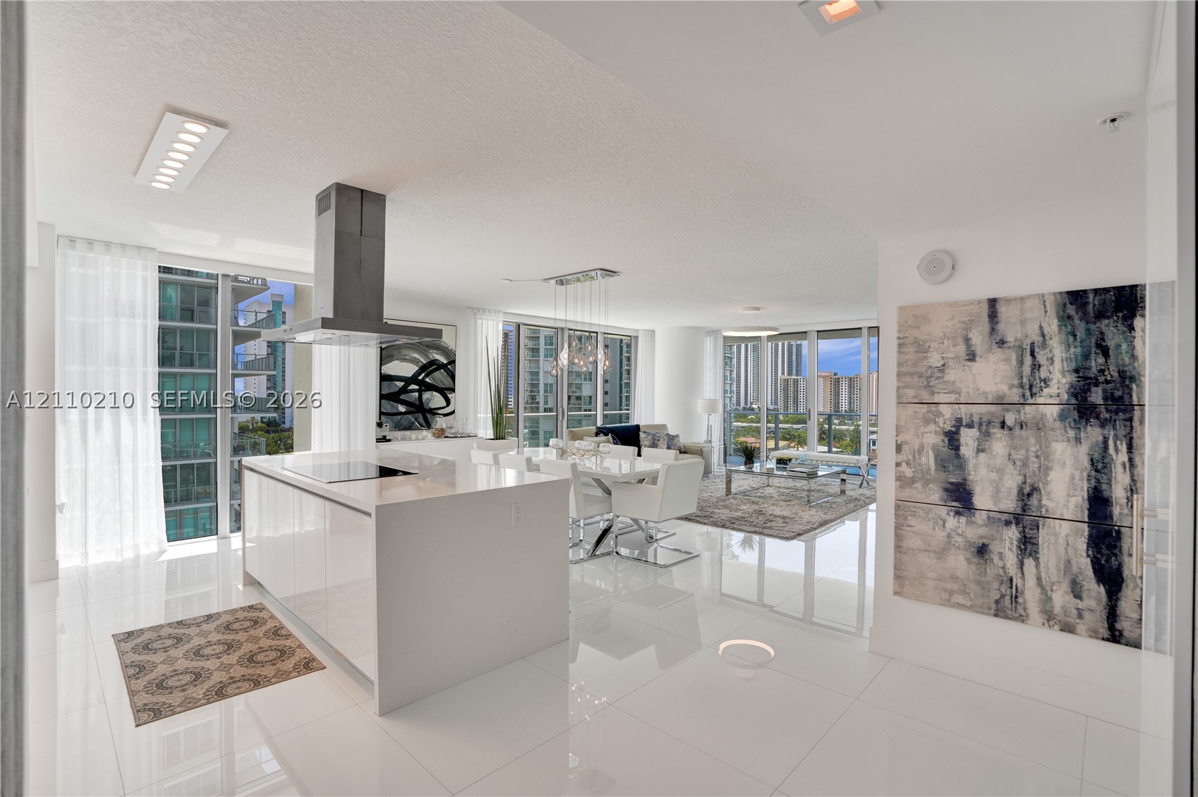 Sunny Isles Beach photo 4