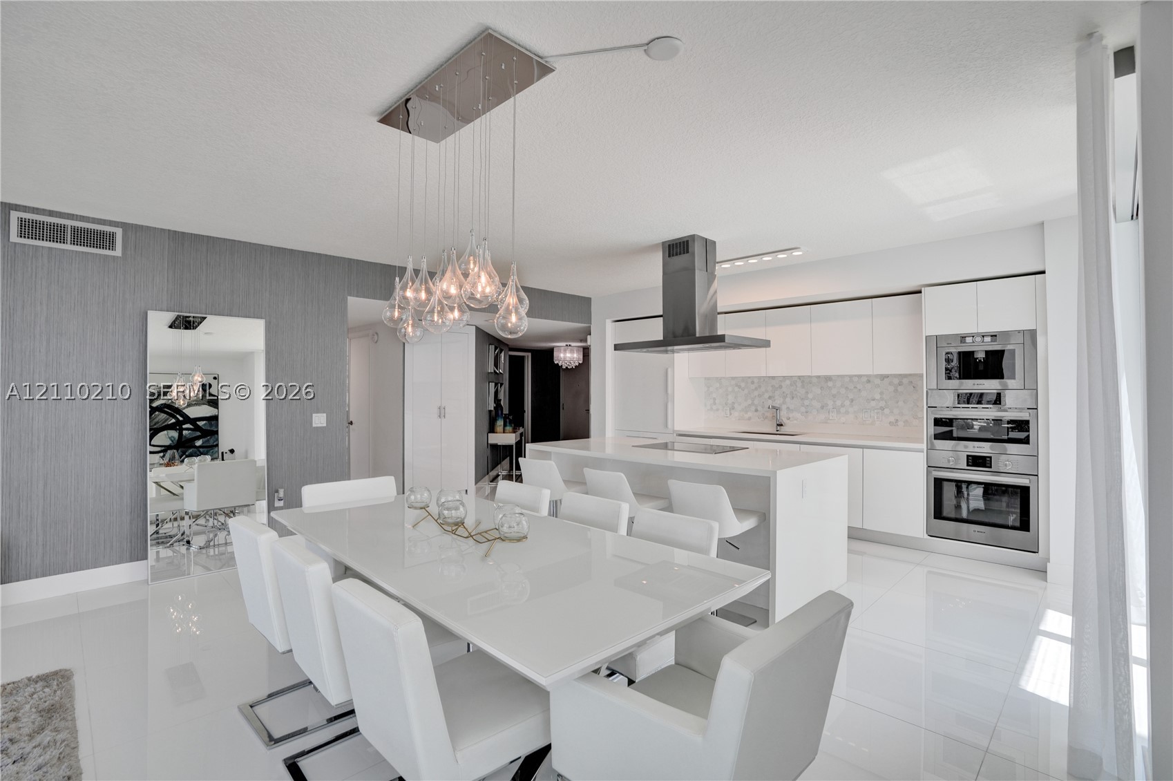 Sunny Isles Beach photo 2