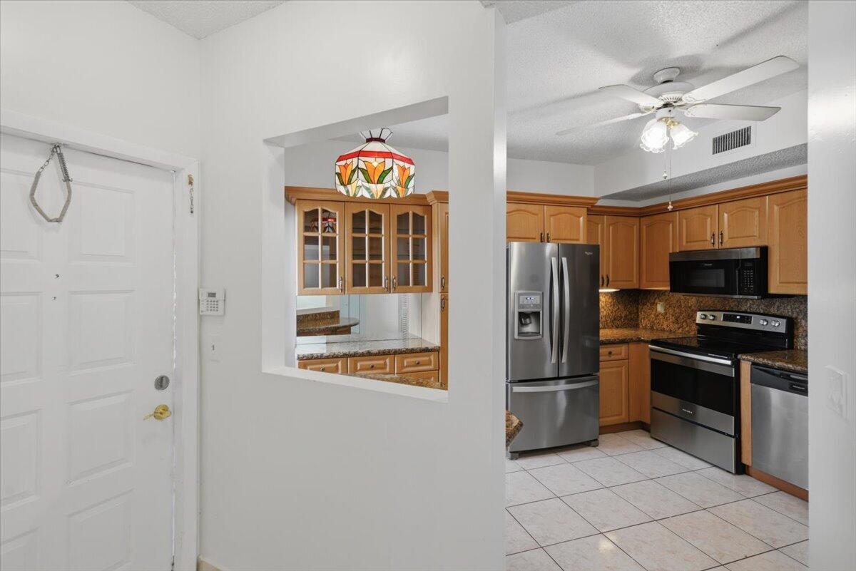 Pembroke Pines photo 4