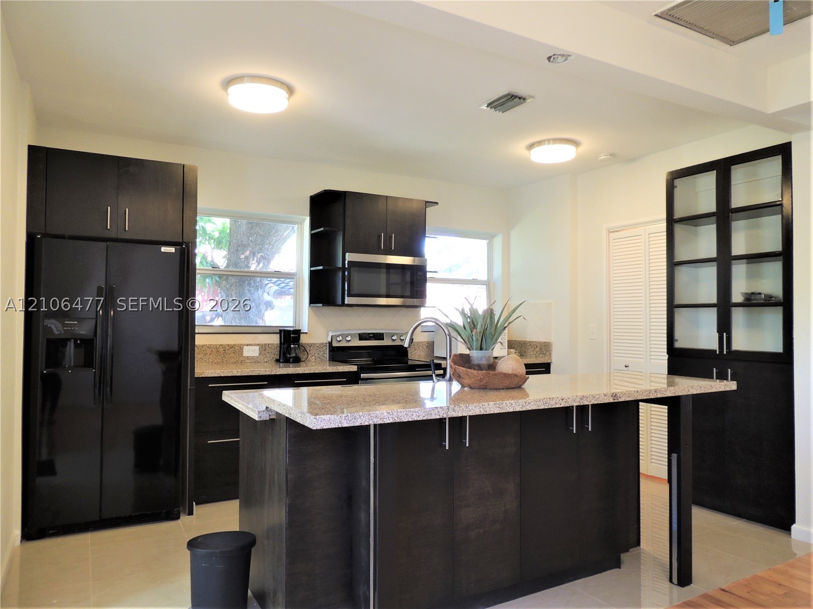 North Miami Beach photo 4