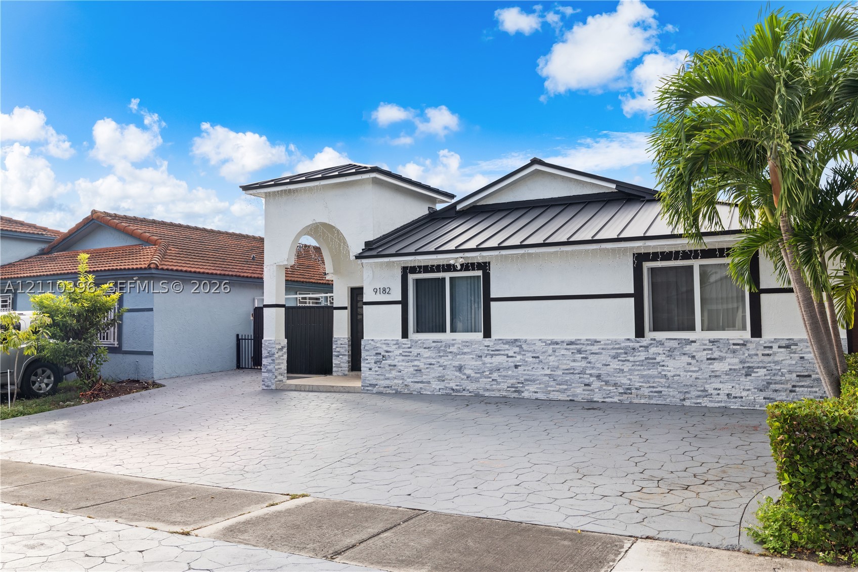 Hialeah Gardens photo 3