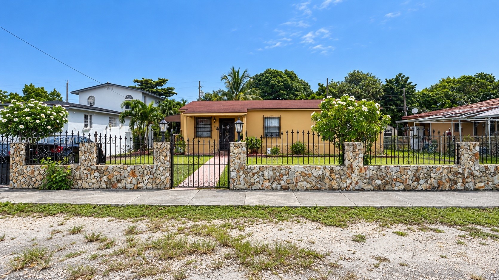 Hialeah photo 2