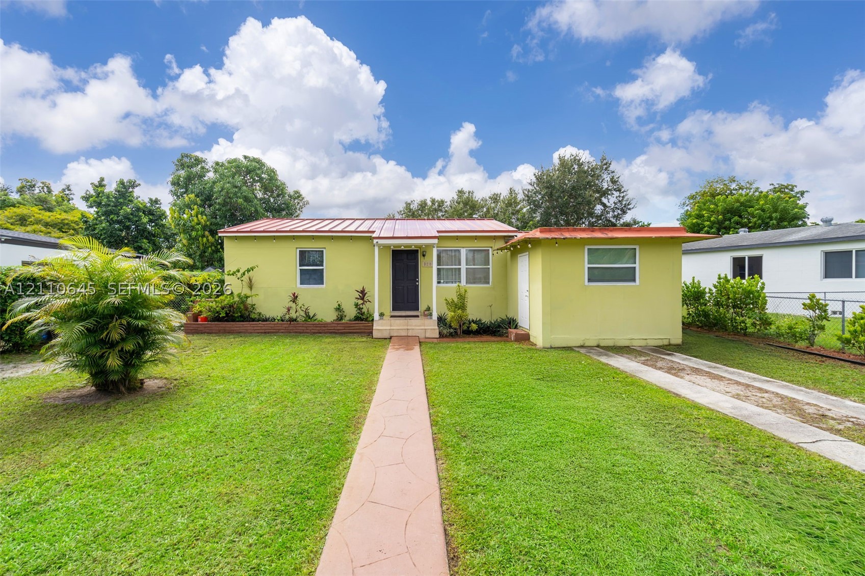 North Miami photo 2