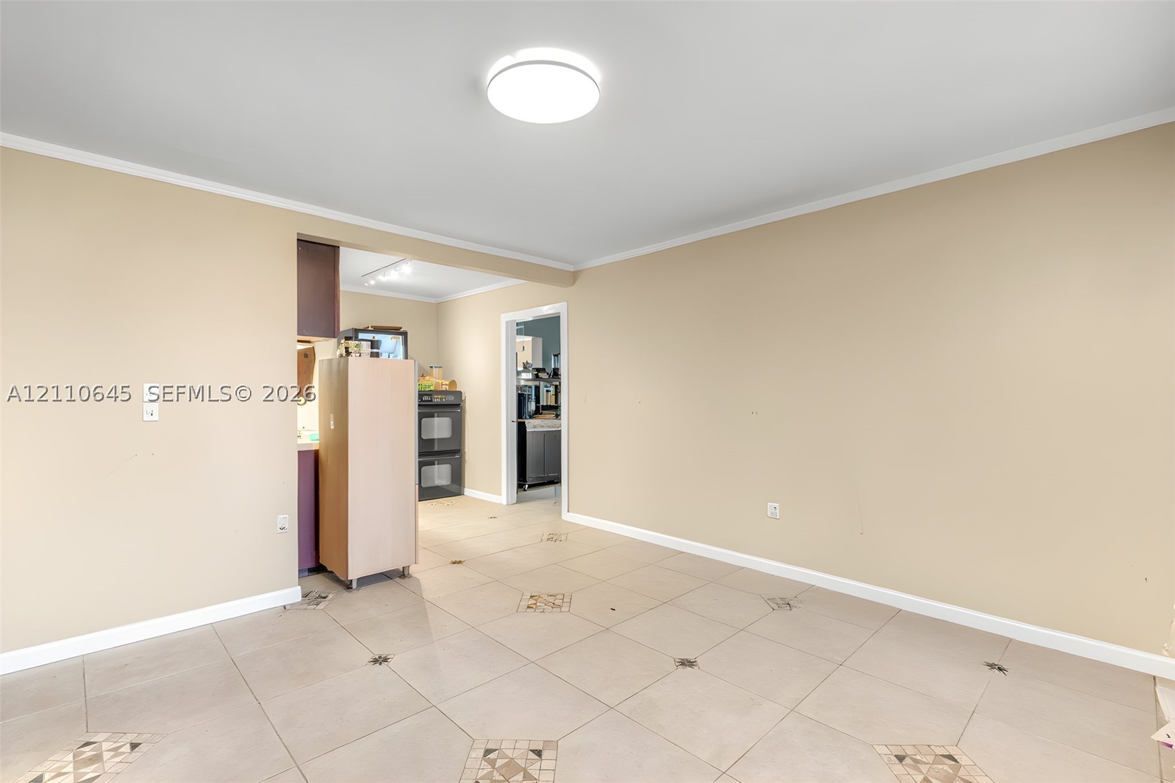 North Miami photo 5